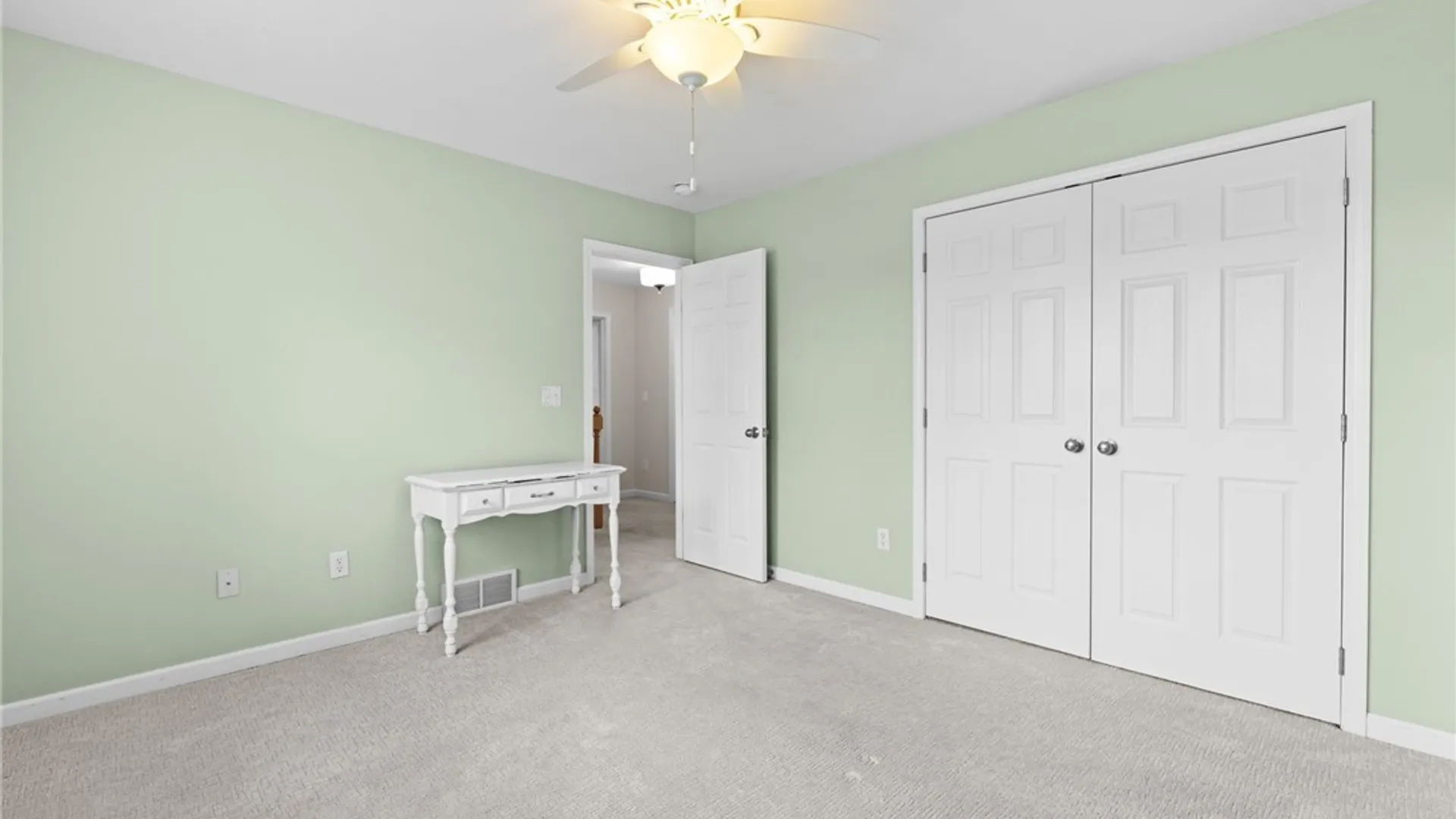 Property at 118 Snowflake Circle, Camillus, NY 13031 25