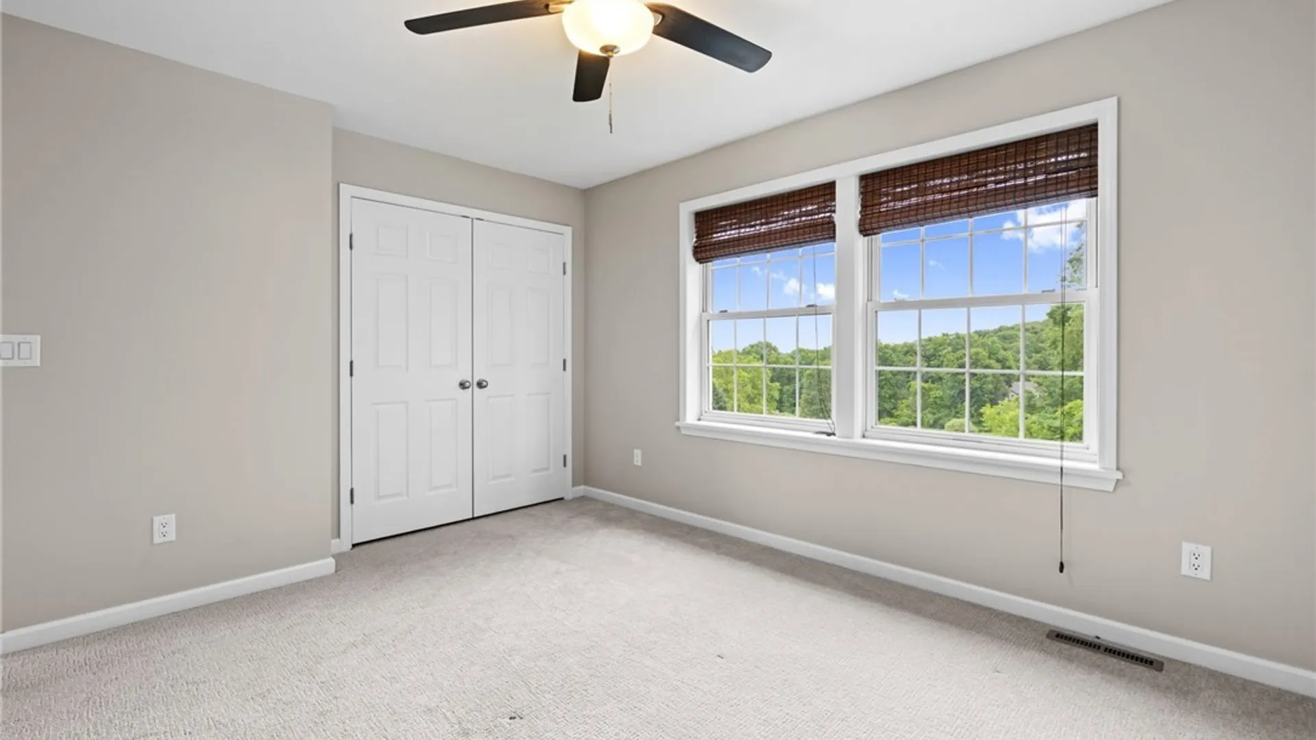 Property at 118 Snowflake Circle, Camillus, NY 13031 28
