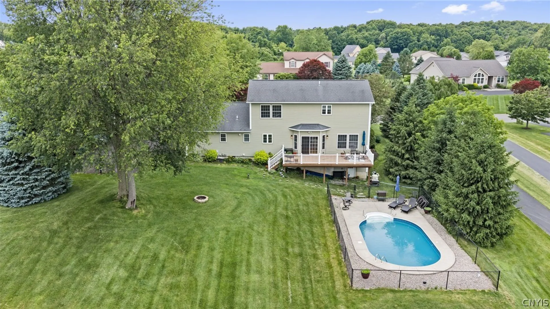 Property at 118 Snowflake Circle, Camillus, NY 13031 5