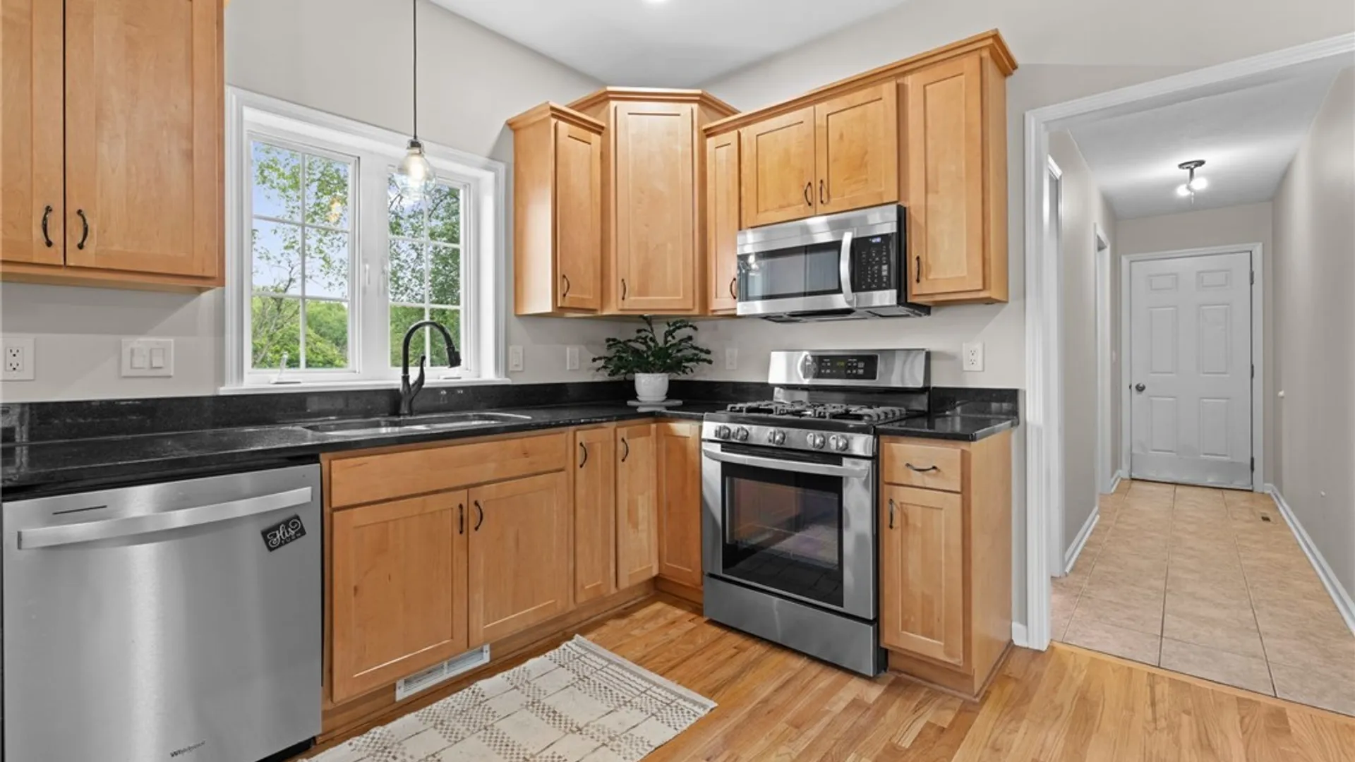 Property at 118 Snowflake Circle, Camillus, NY 13031 9