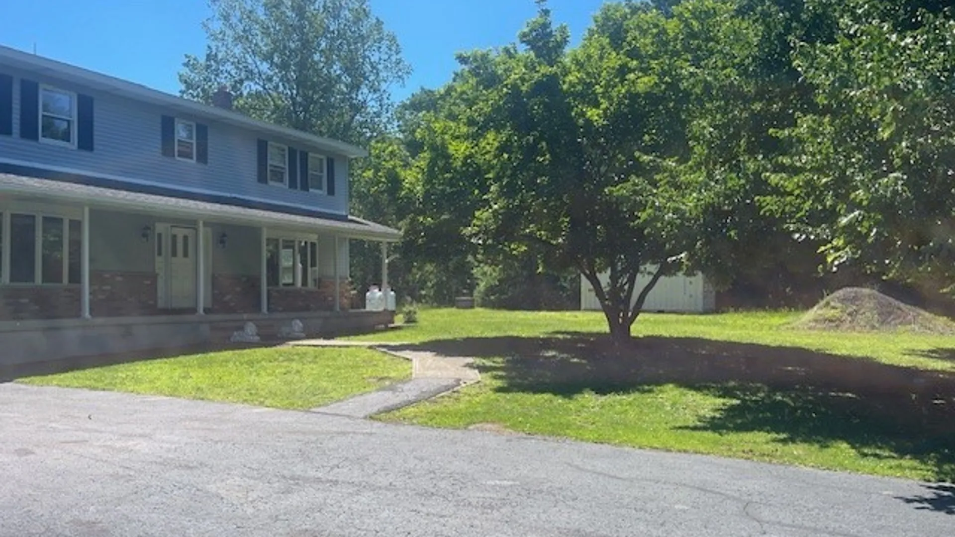 Property at 1006 Silk Road, Volney, NY 13069 5