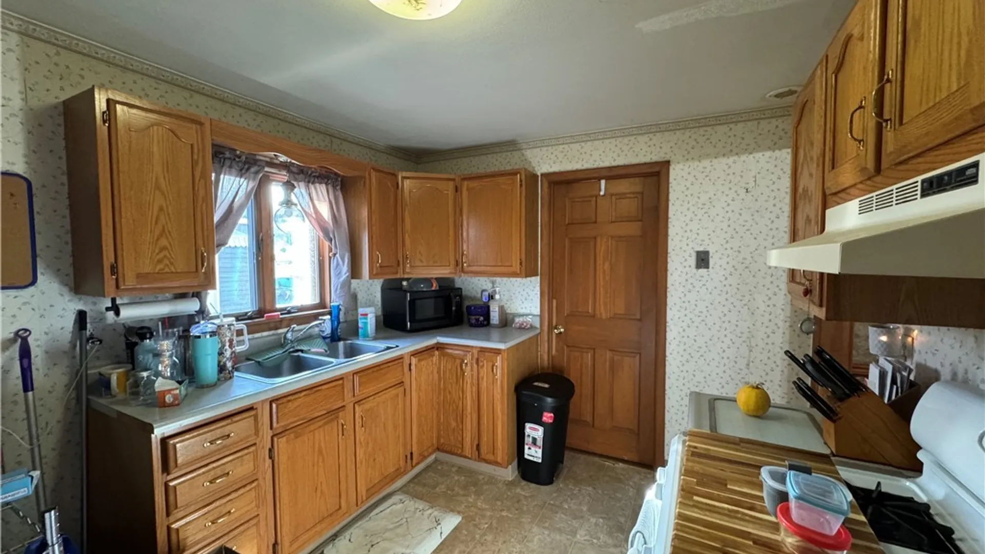 Property at 208 E Clark Street, German Flatts, NY 13357 5