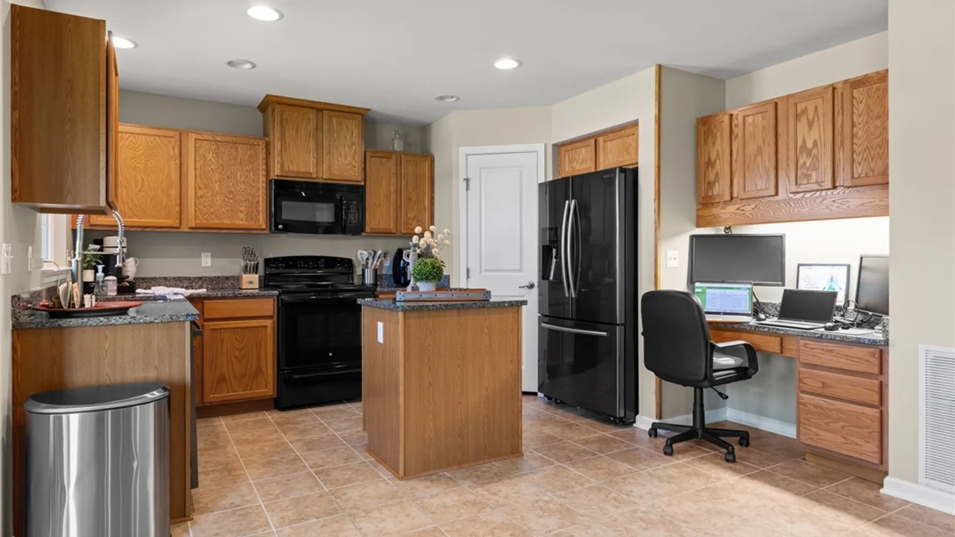 Property at 101 Weeping Willow, Camillus, NY 13031 15