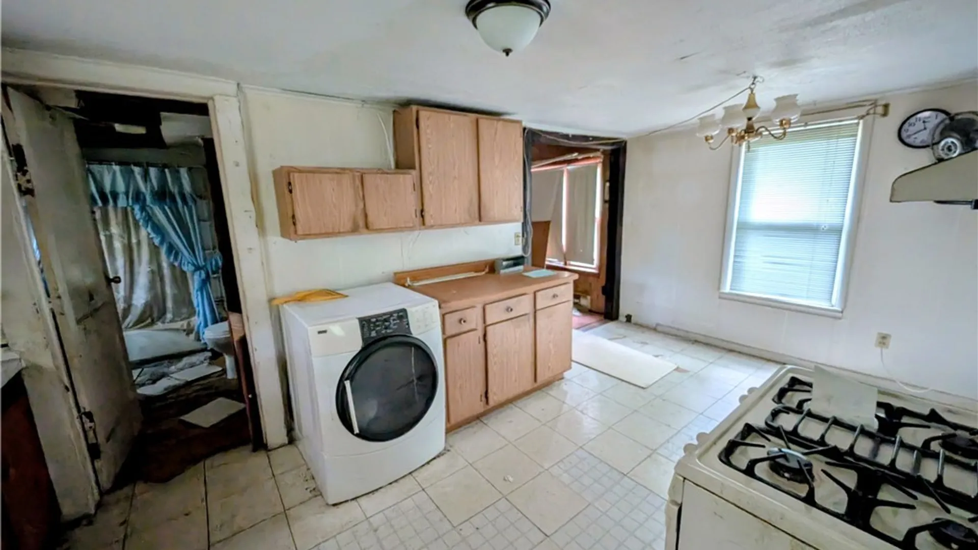 Property at 805 N Center Street, DeWitt, NY 13057 5