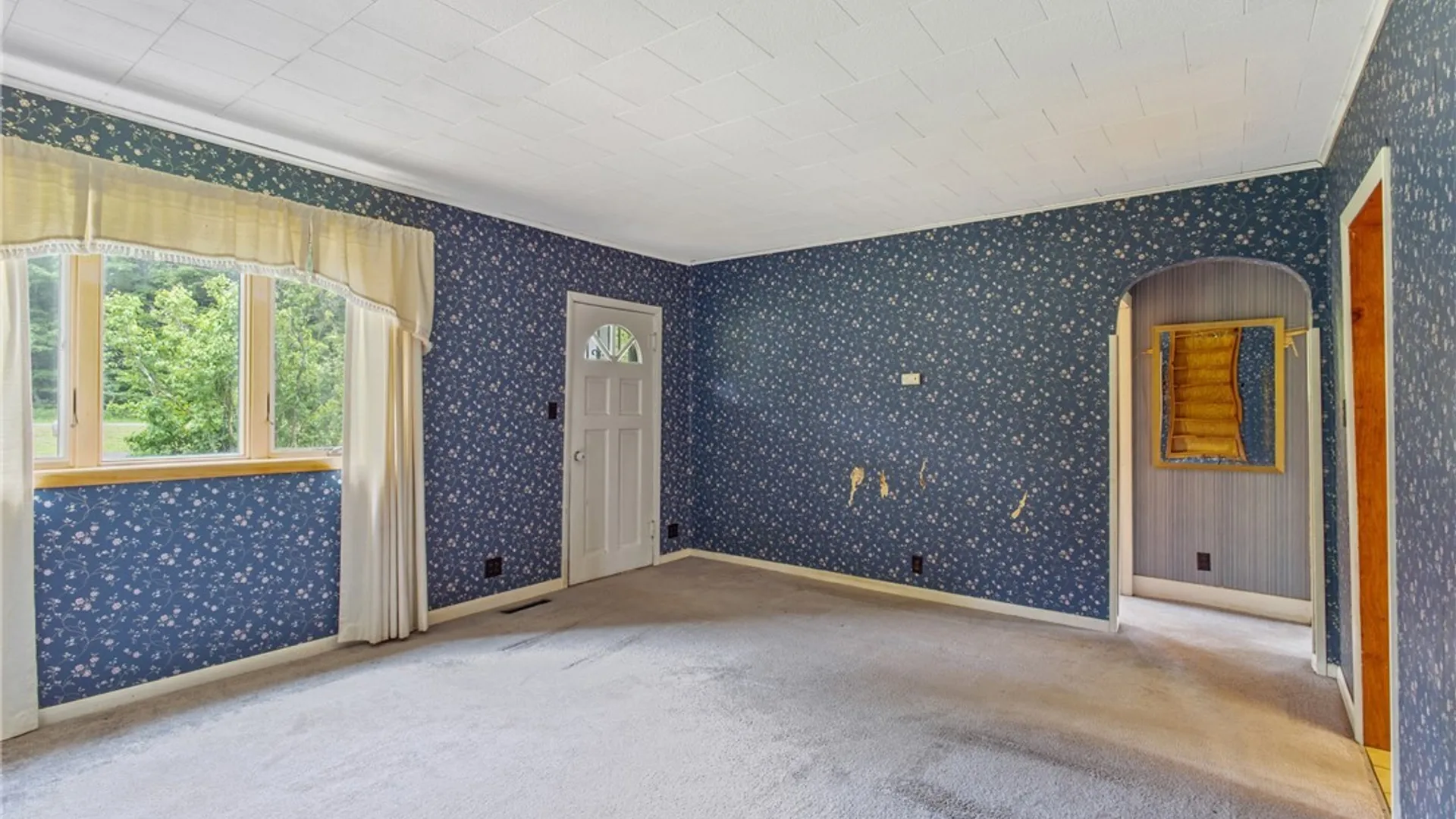 Property at 42 Grafton Square Road, Parish, NY 13131 25
