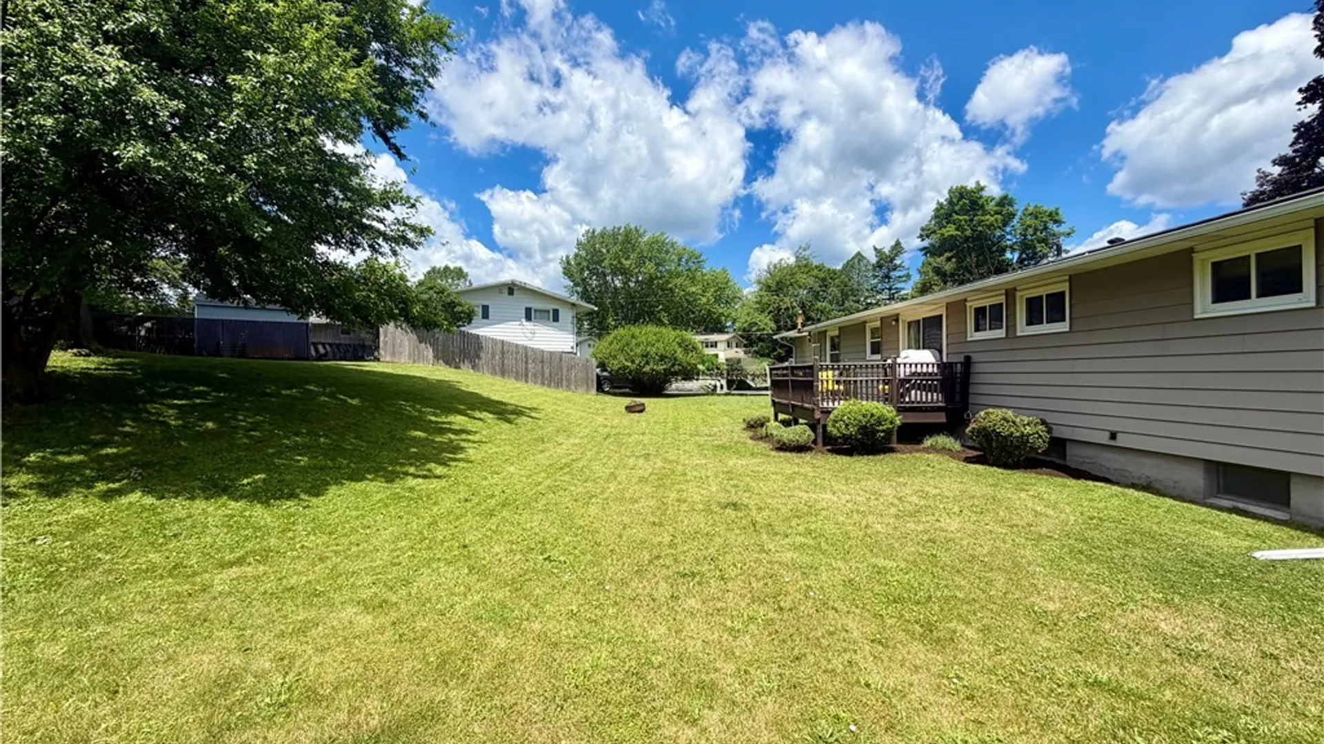 Property at 114 Kimberly Drive, Camillus, NY 13219 23