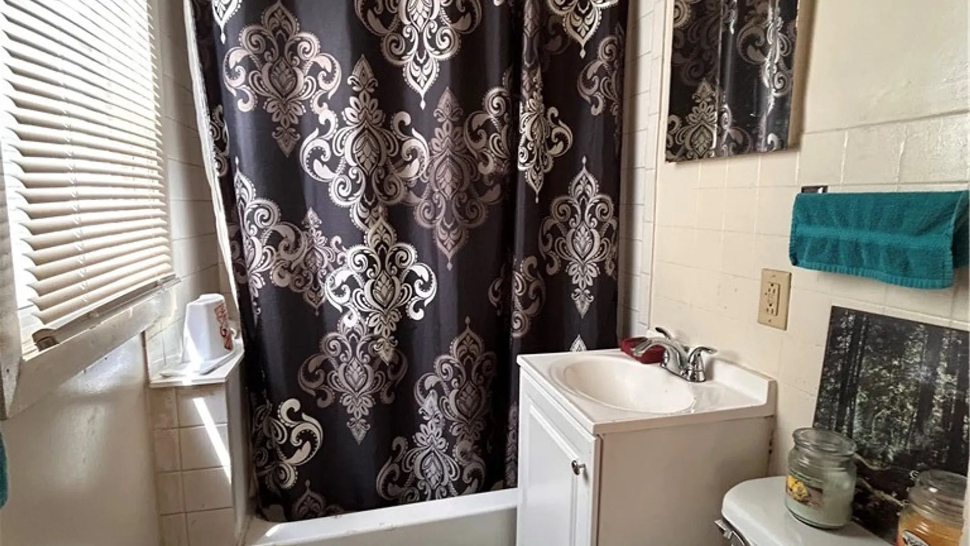 Property at 899 Genesee Street, Rochester, NY 14611 14