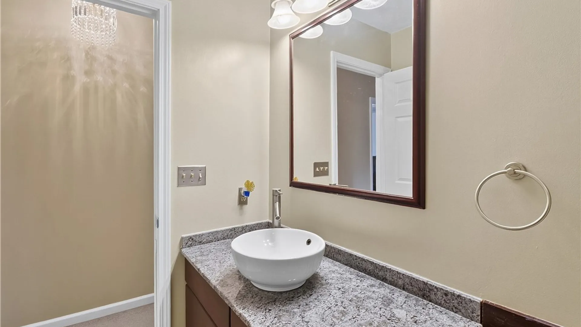 Property at 32 Morgan Lane, New Hartford, NY 13413 39