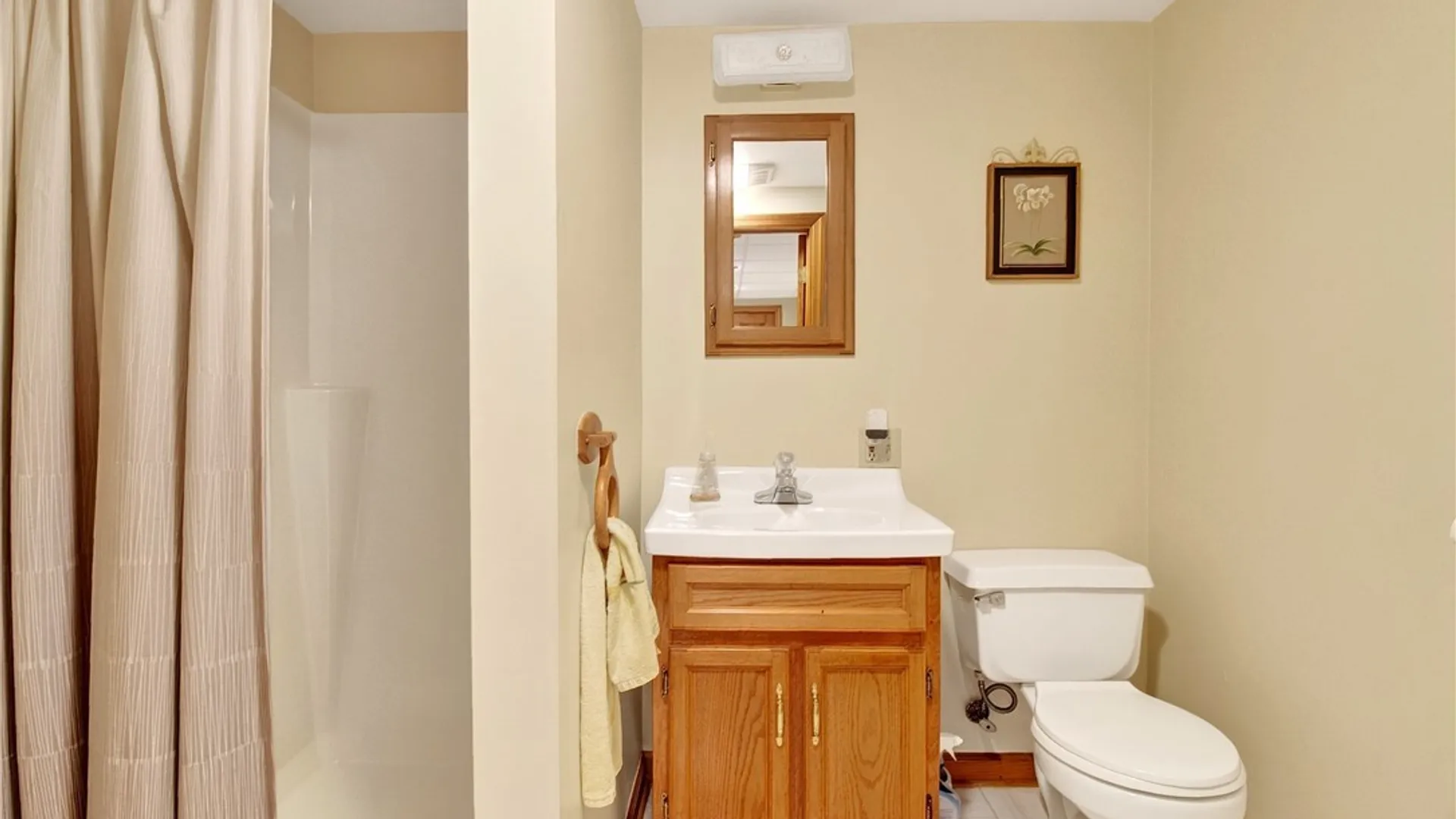 Property at 32 Morgan Lane, New Hartford, NY 13413 44