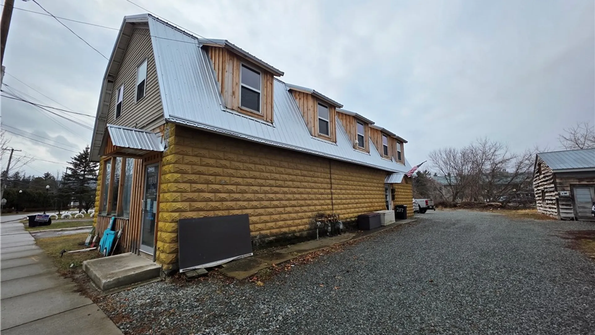 Property at 207 East Avenue, Hornell, NY 14843 3