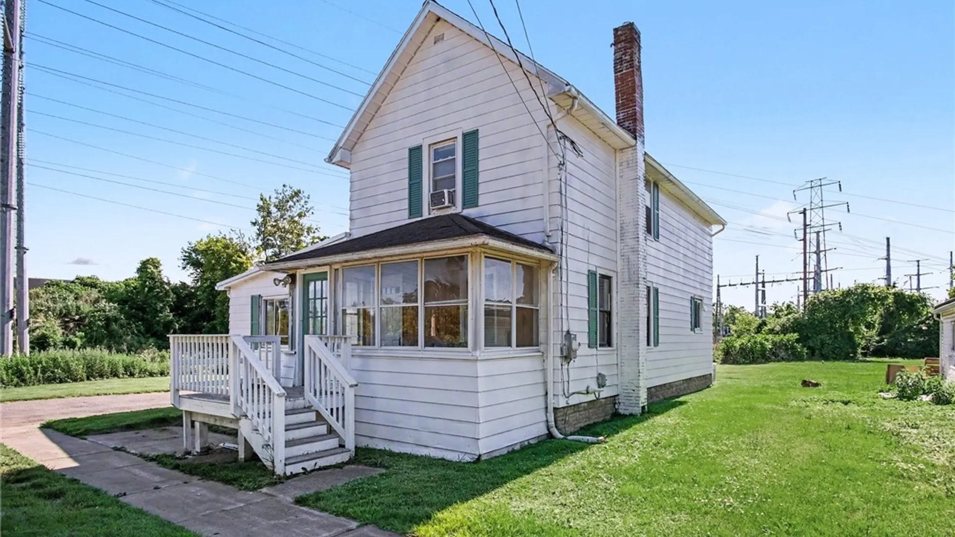 Property at 18 Bennett Avenue, Manchester, NY 14504 3