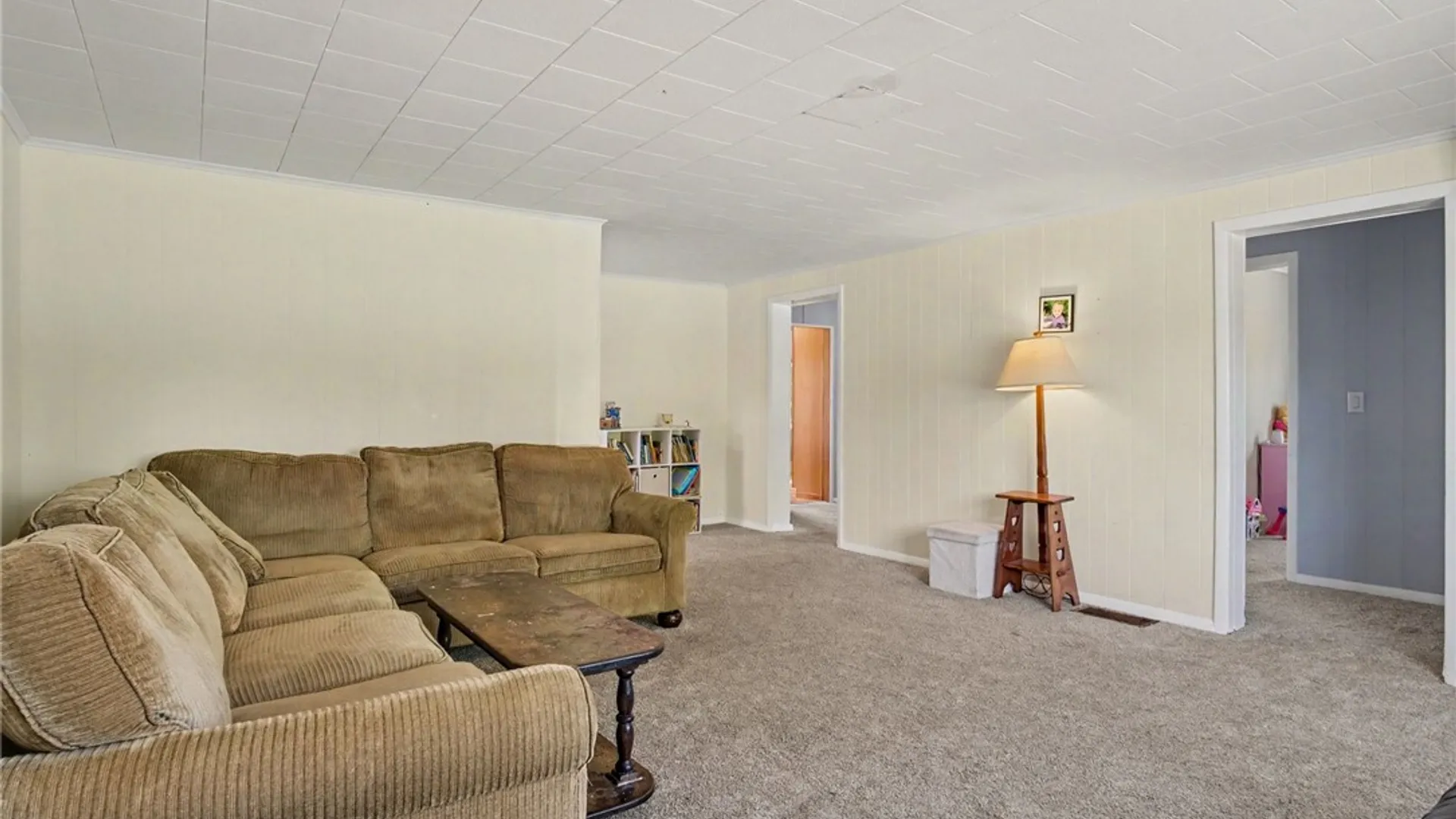 Property at 18 Bennett Avenue, Manchester, NY 14504 8