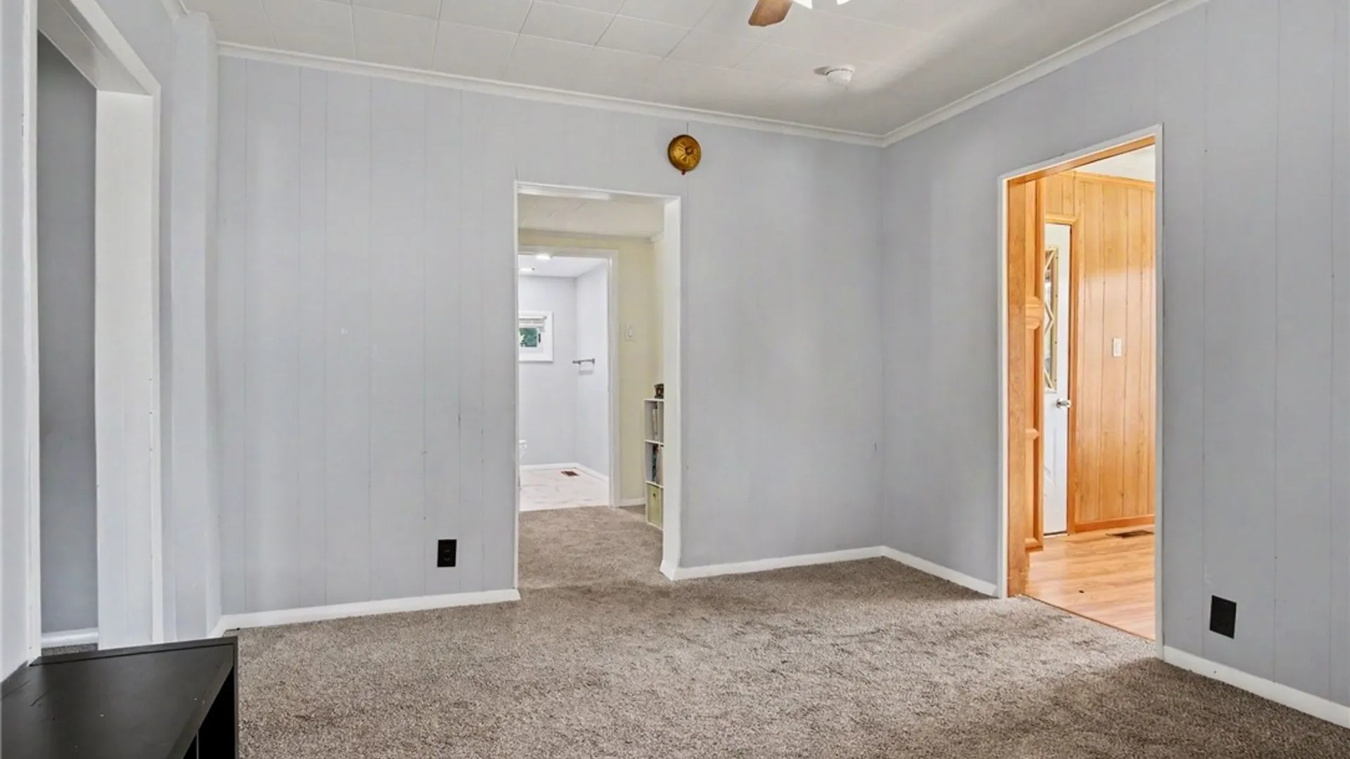 Property at 18 Bennett Avenue, Manchester, NY 14504 10
