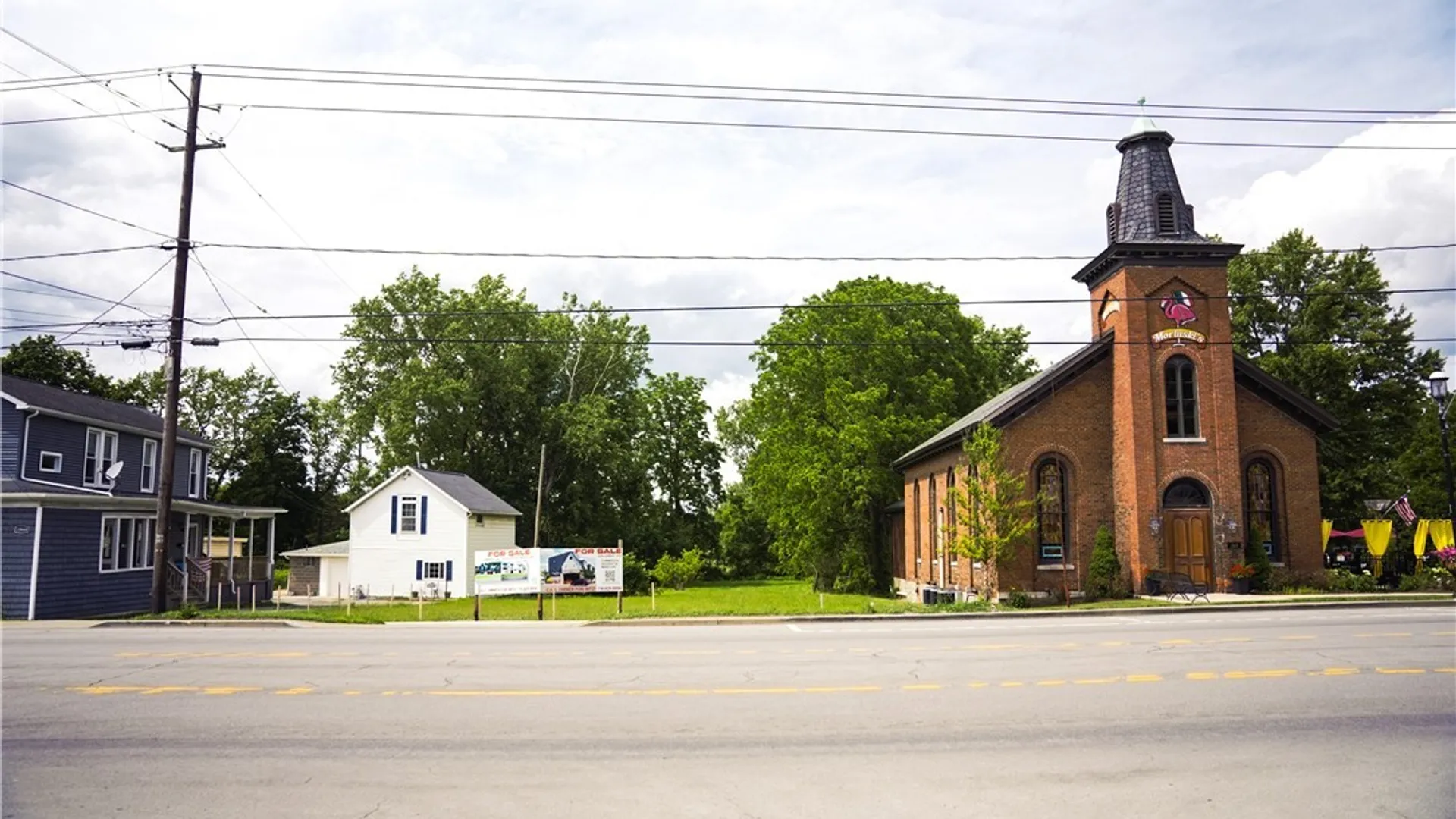 Property at 10668 Main St, Clarence, NY 14031 4