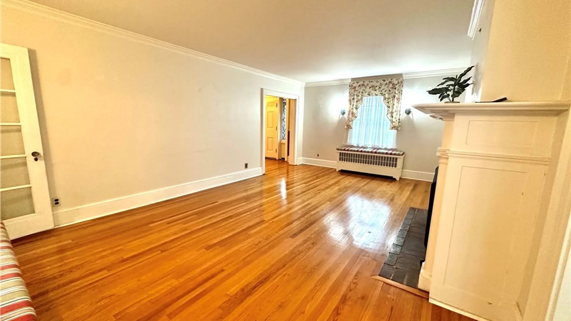 Property at 702 Parkway, Utica, NY 13501 26