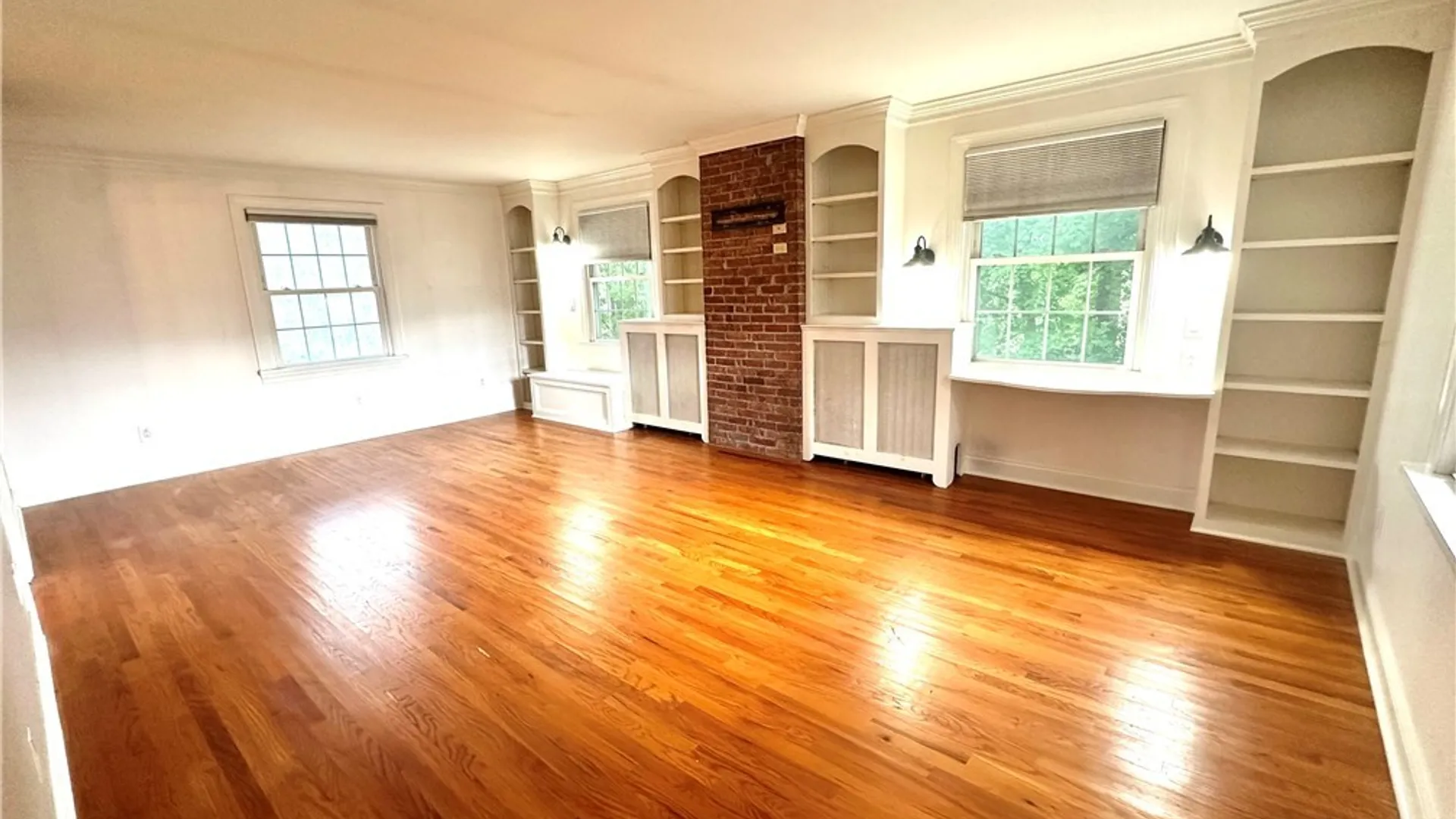 Property at 702 Parkway, Utica, NY 13501 33