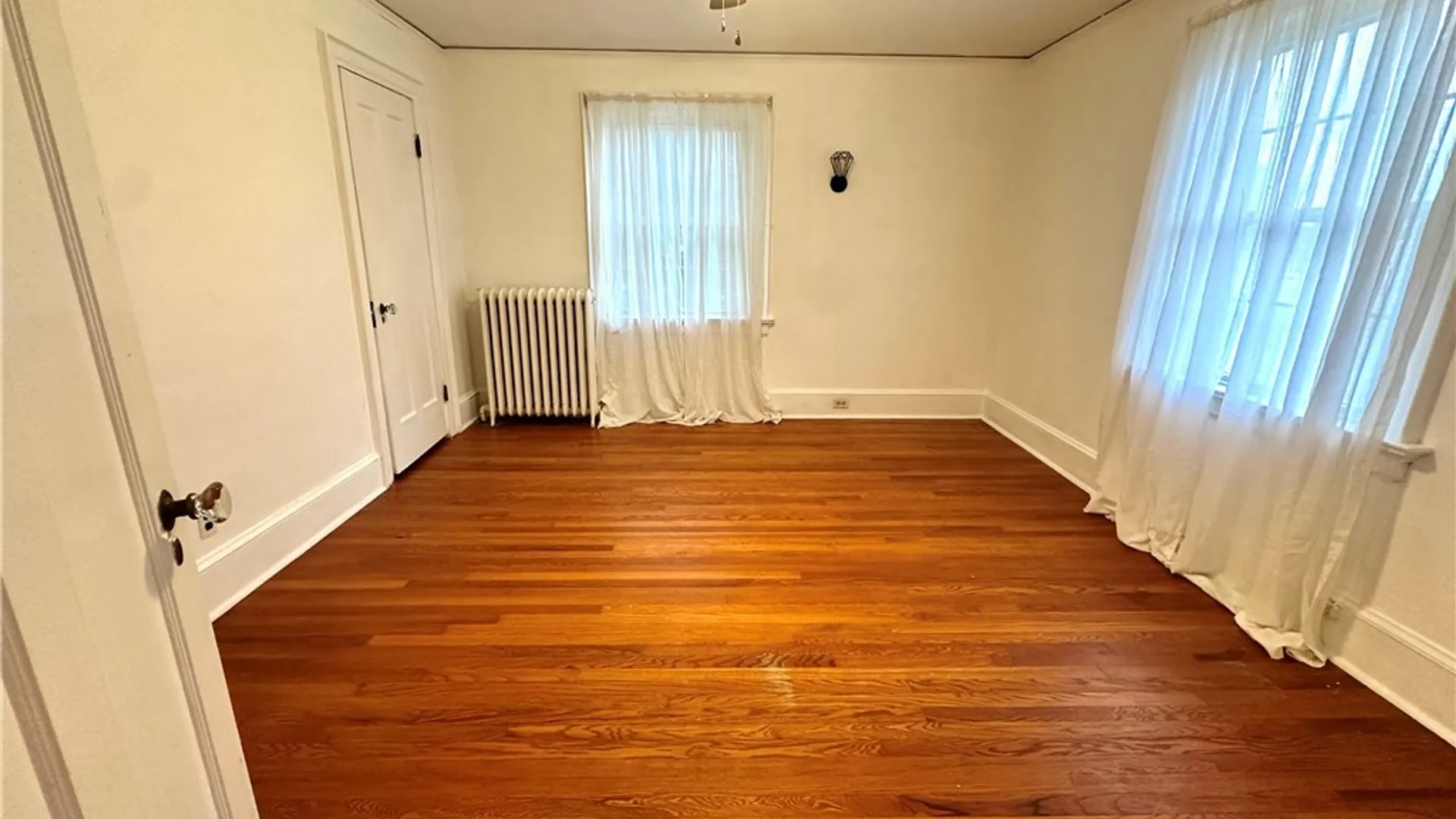 Property at 702 Parkway, Utica, NY 13501 35