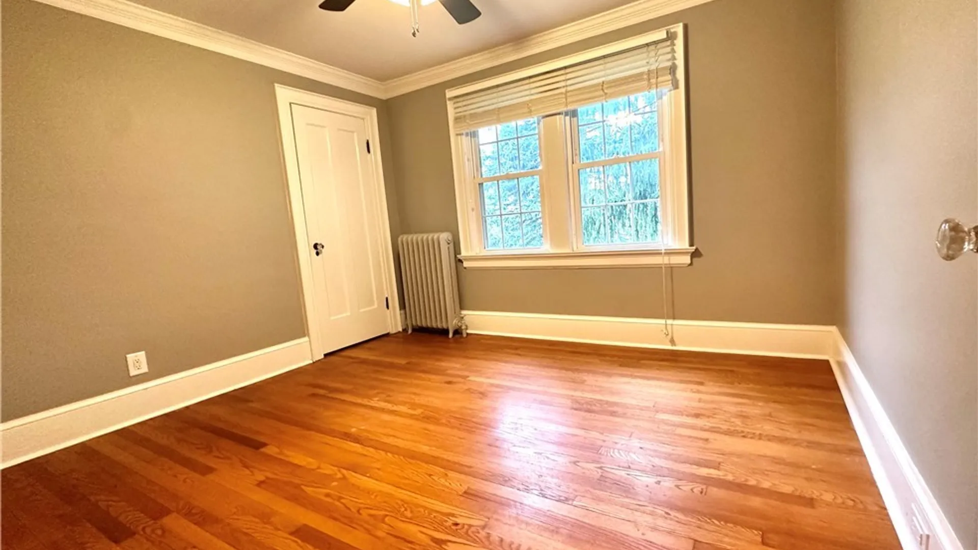 Property at 702 Parkway, Utica, NY 13501 39