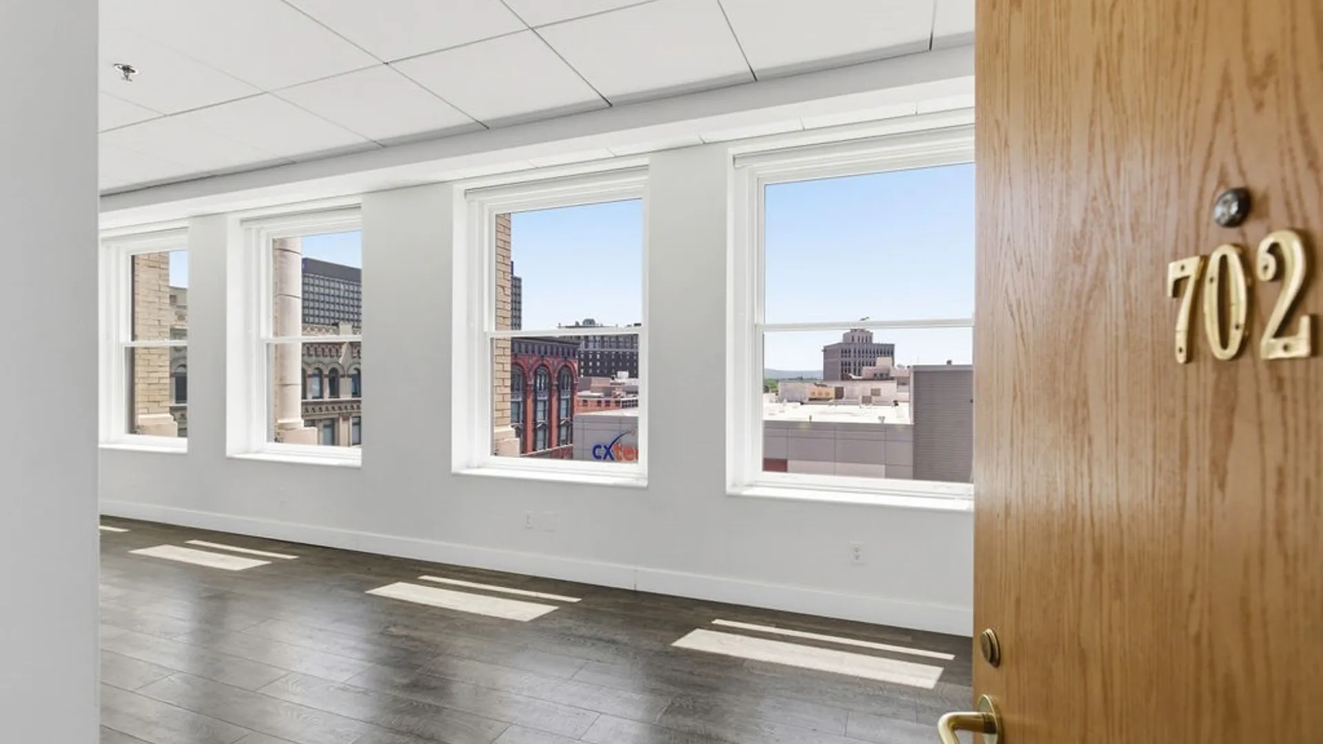 Property at 108 W Jefferson Street, Syracuse, NY 13202 4