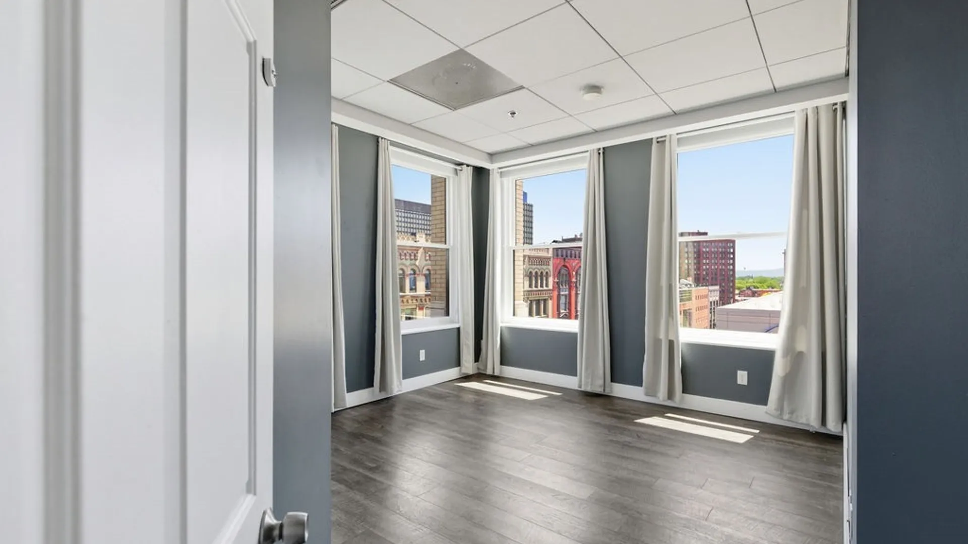 Property at 108 W Jefferson Street, Syracuse, NY 13202 16