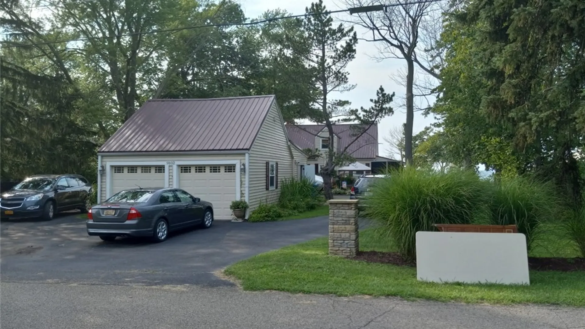 Property at 9802 Shorecliff Road, Evans, NY 14006 6