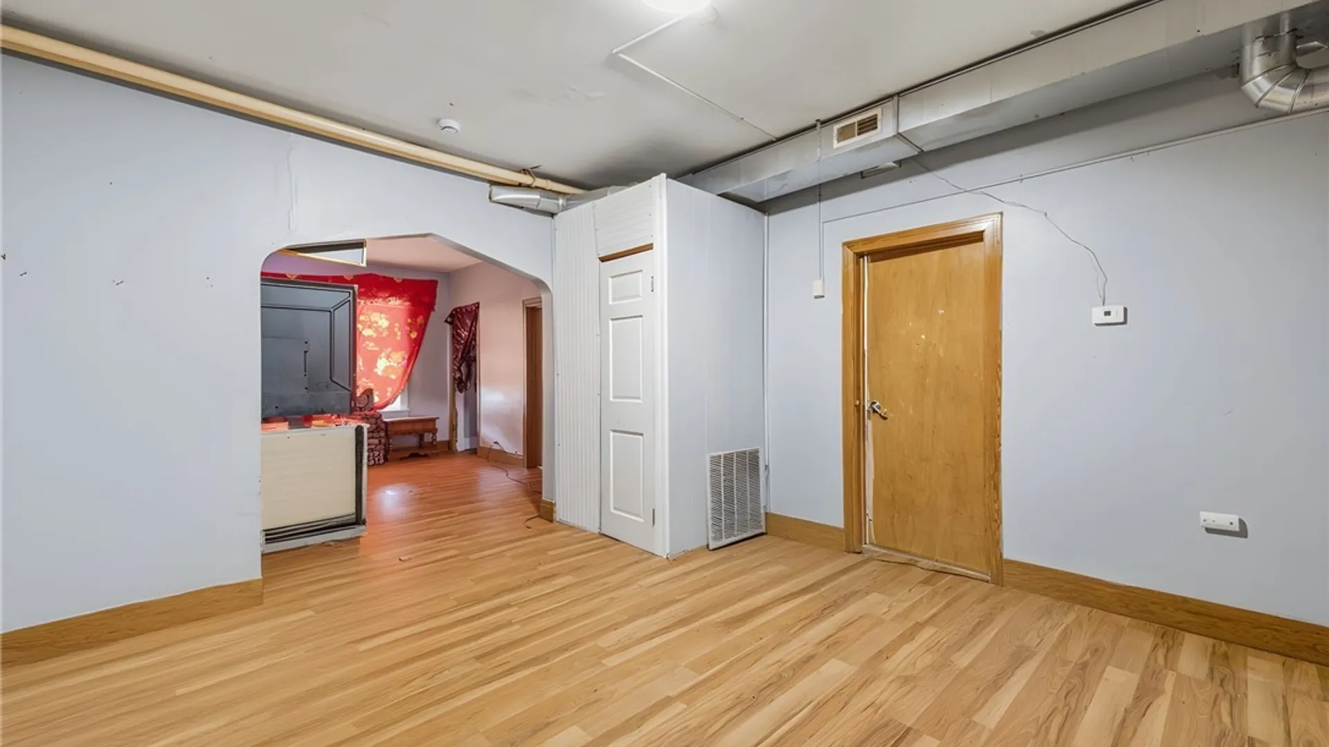 Property at 25 Thomas Street, Buffalo, NY 14206 8