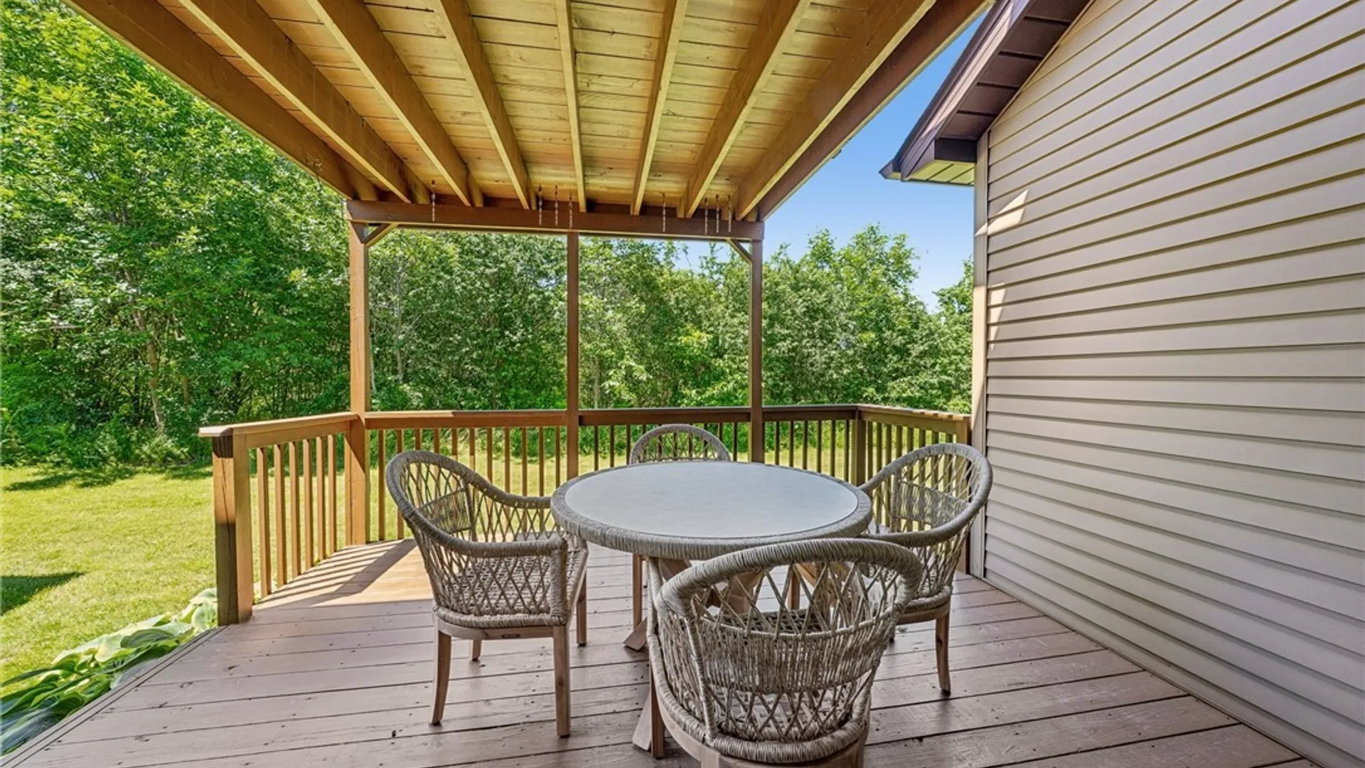 Property at 819 Carriage Lane, Lewiston, NY 14092 4