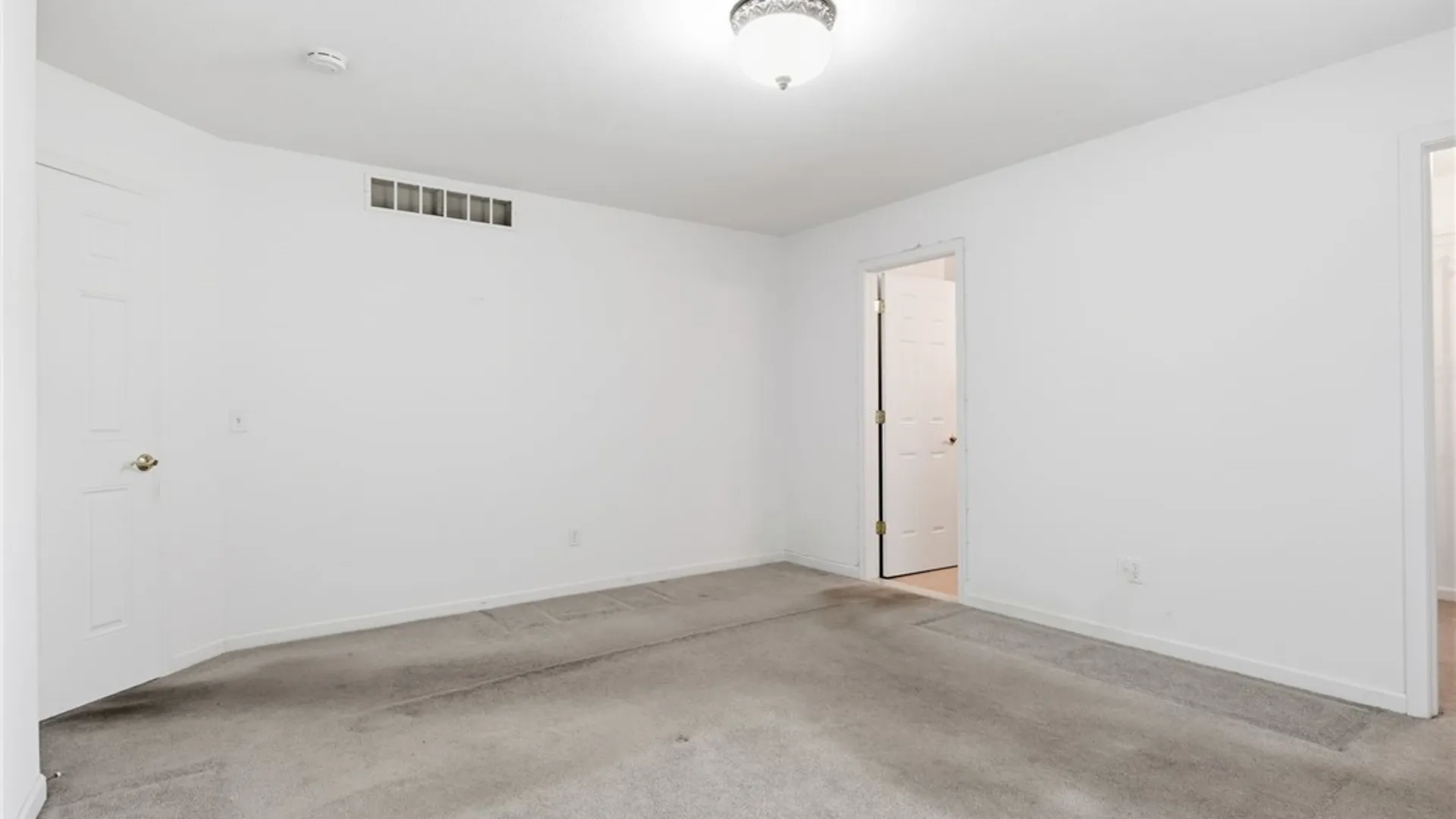 Property at 14 Sablewood, Perinton, NY 14450 14