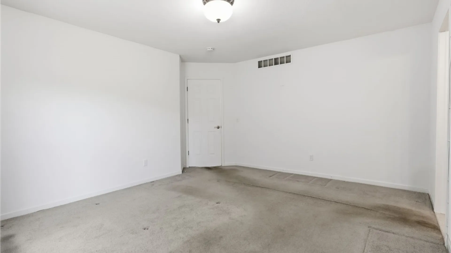 Property at 14 Sablewood, Perinton, NY 14450 15