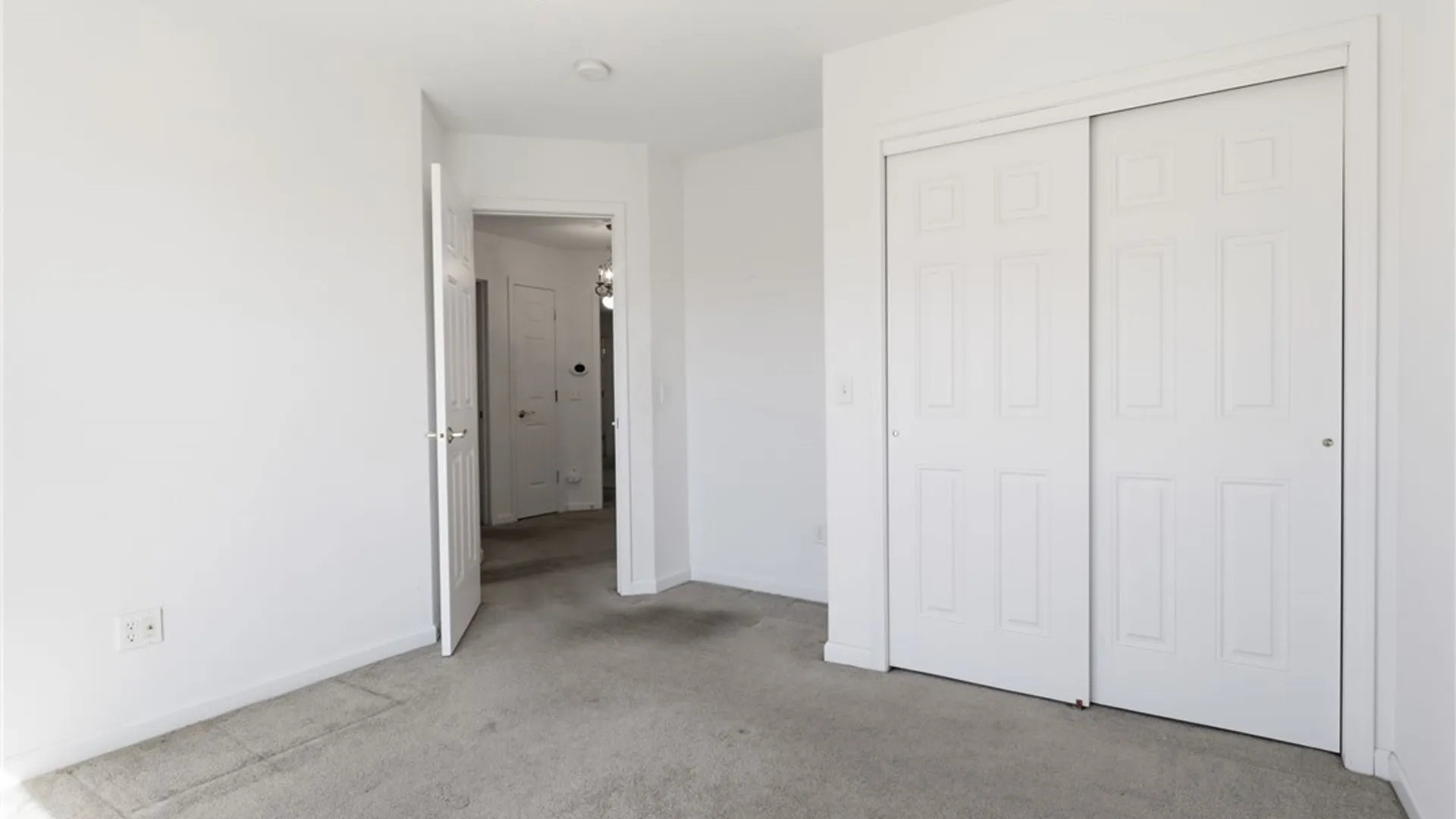 Property at 14 Sablewood, Perinton, NY 14450 18