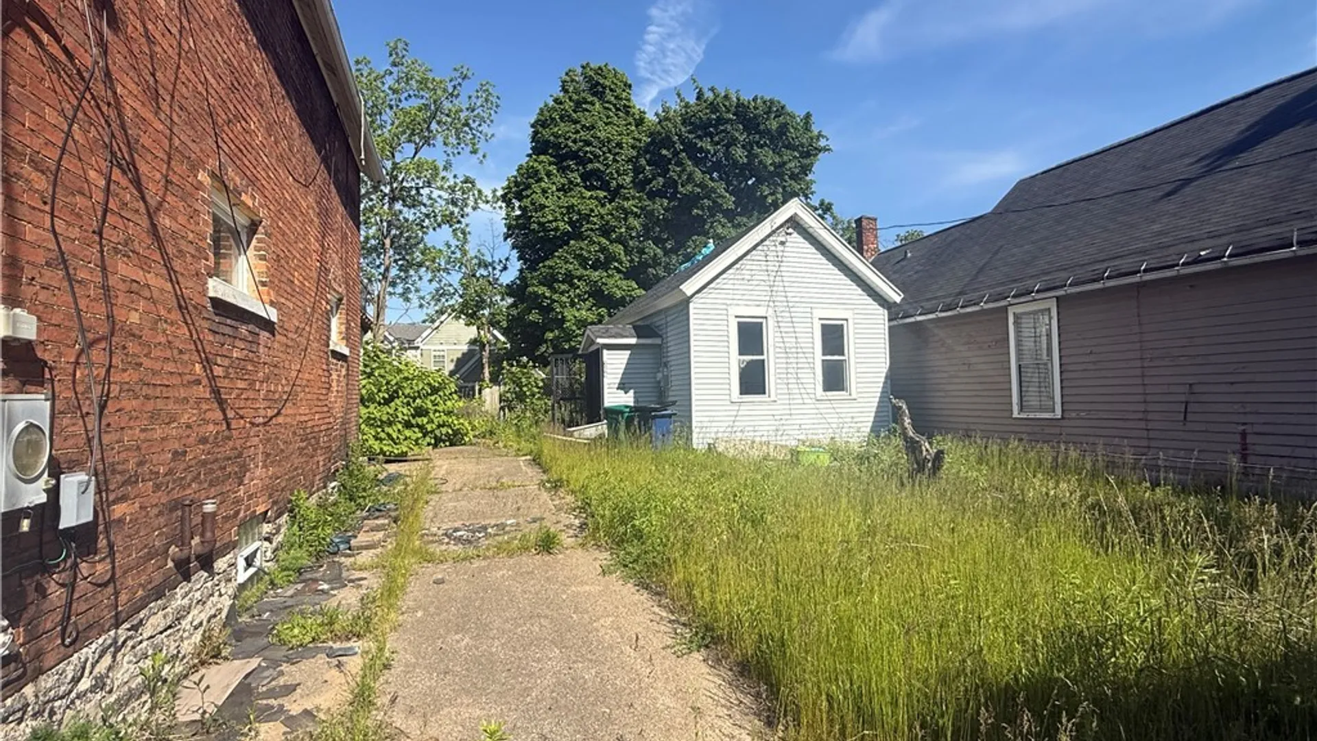 Property at 309 Maple Street, Buffalo, NY 14204 4