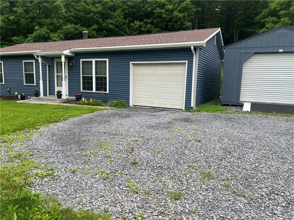 Property at 516 Parrott rd Road, Veteran, NY 14824