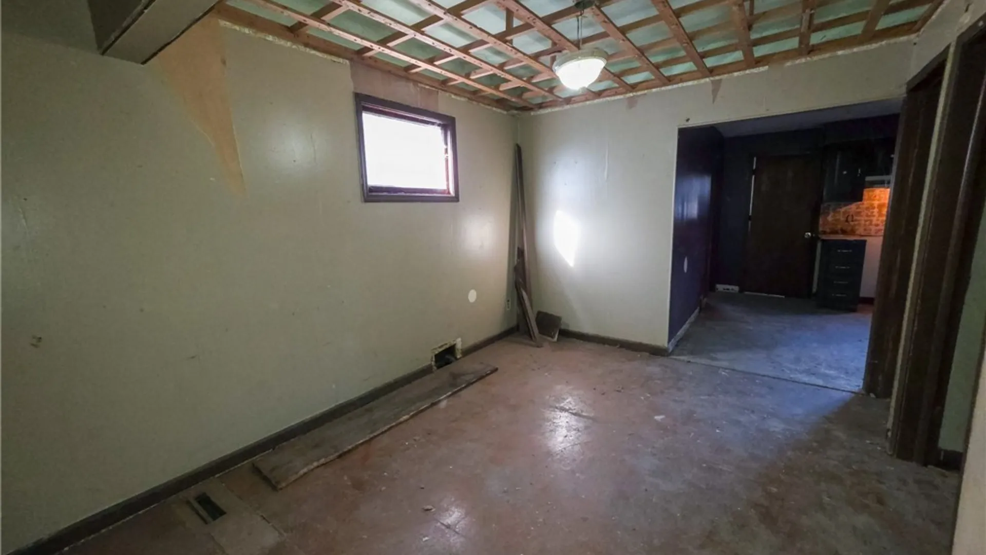 Property at 1710 Niagara Street, Niagara Falls, NY 14303 4