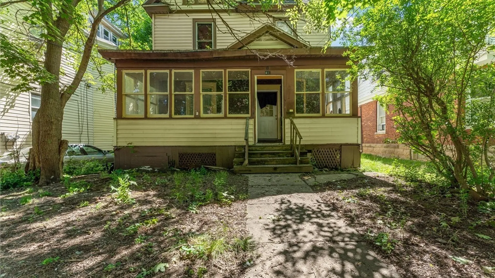 Property at 411 Craddock Street, Syracuse, NY 13207 3