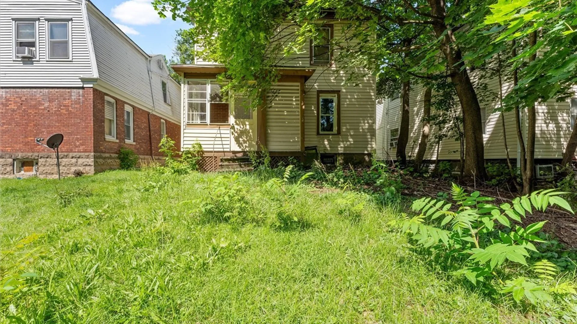 Property at 411 Craddock Street, Syracuse, NY 13207 21