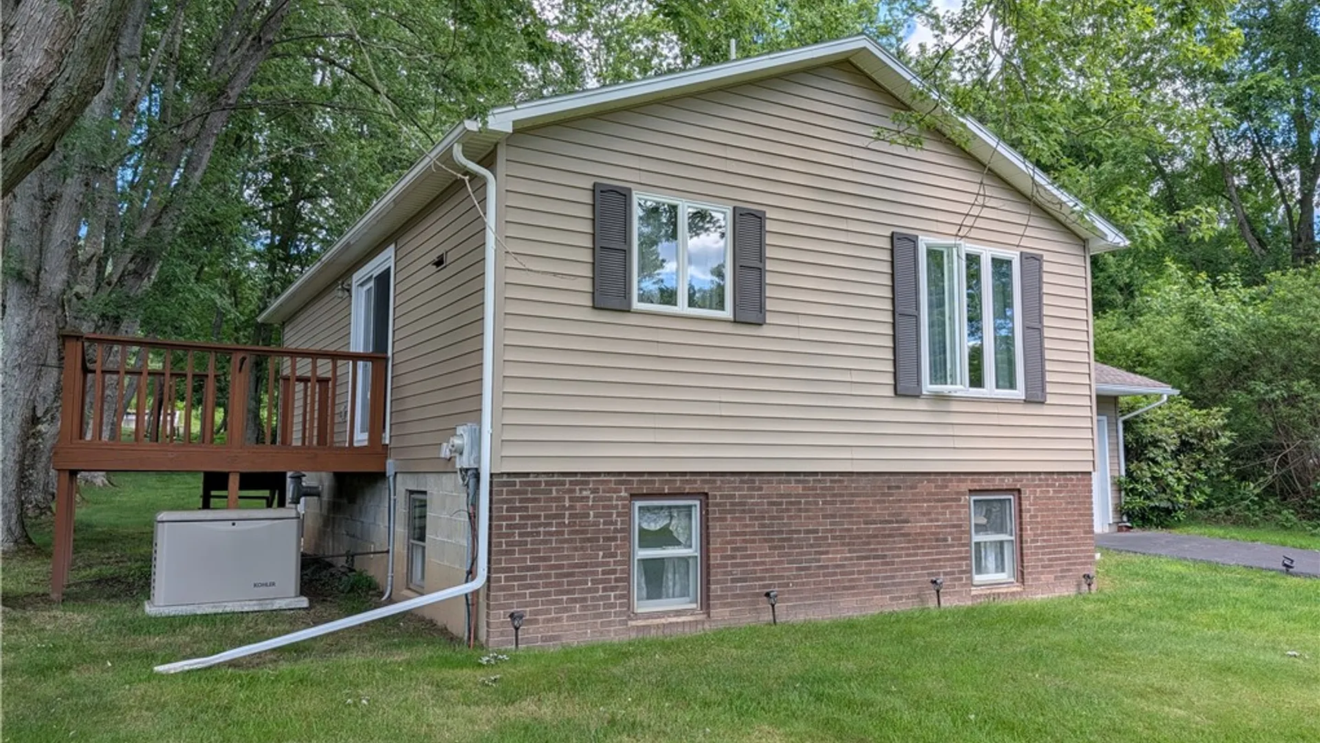Property at 6 Neil Drive, Bradford Town, PA 16701 4