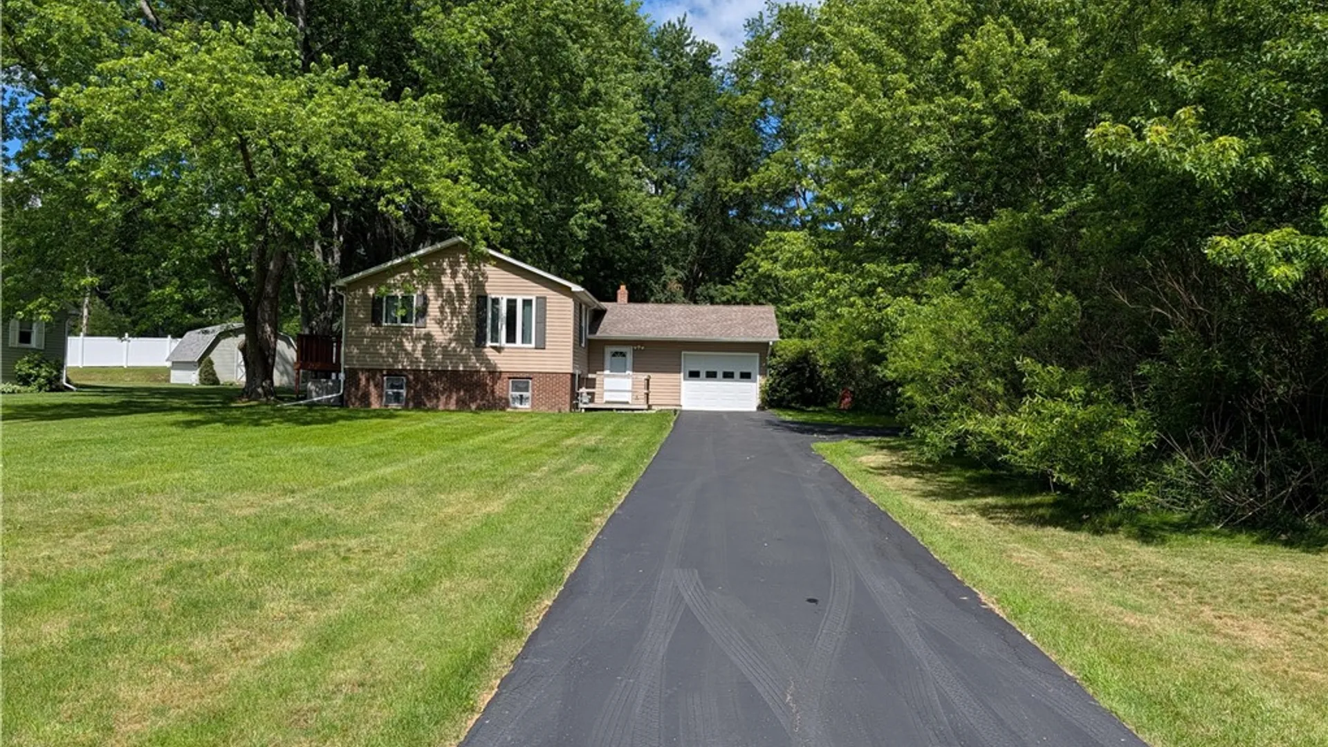 Property at 6 Neil Drive, Bradford Town, PA 16701 26