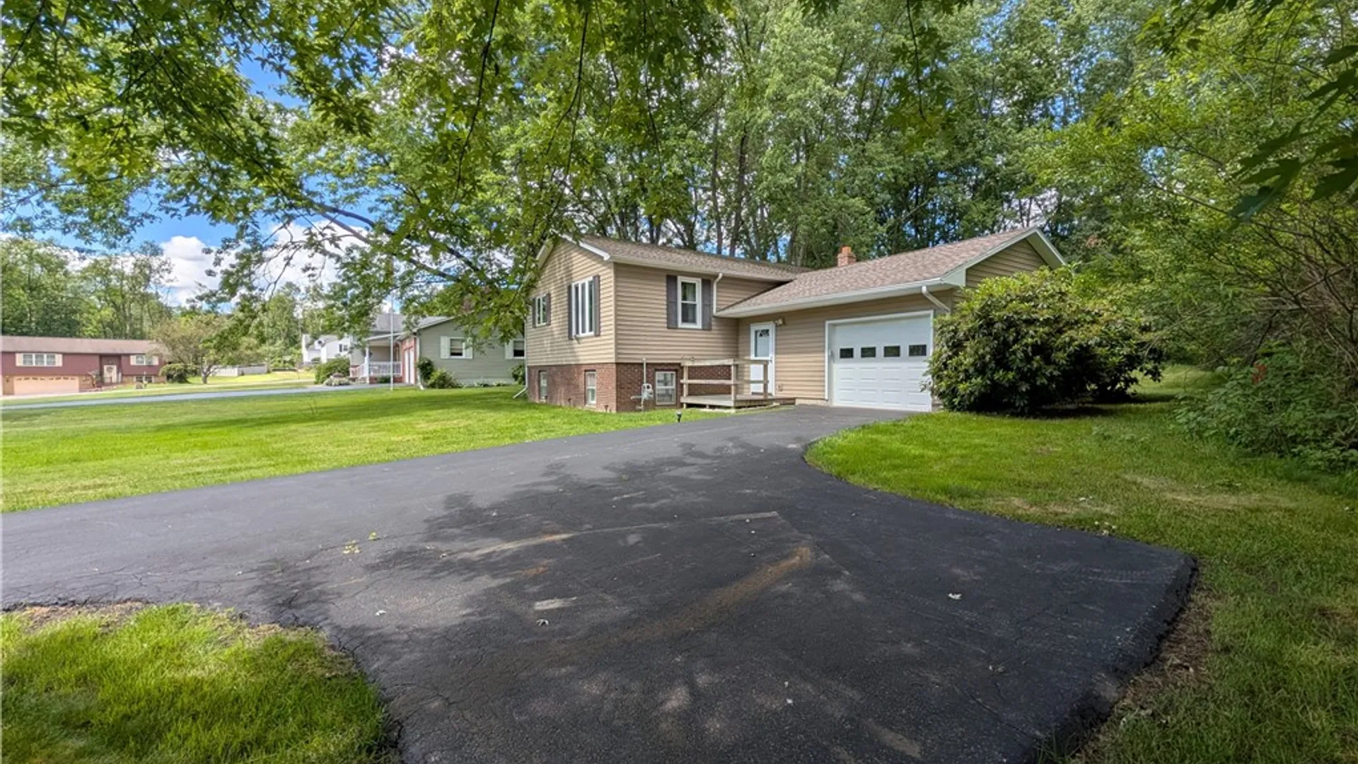 Property at 6 Neil Drive, Bradford Town, PA 16701 27