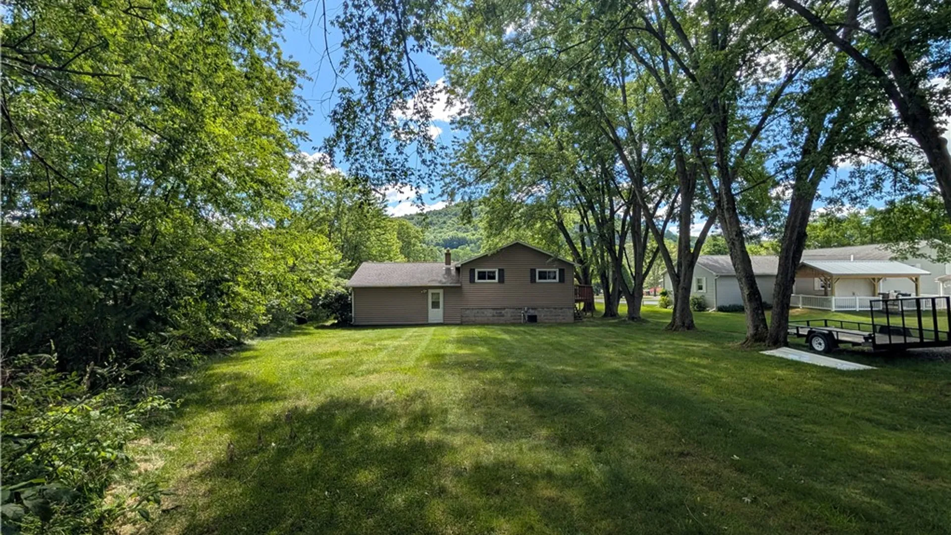 Property at 6 Neil Drive, Bradford Town, PA 16701 33