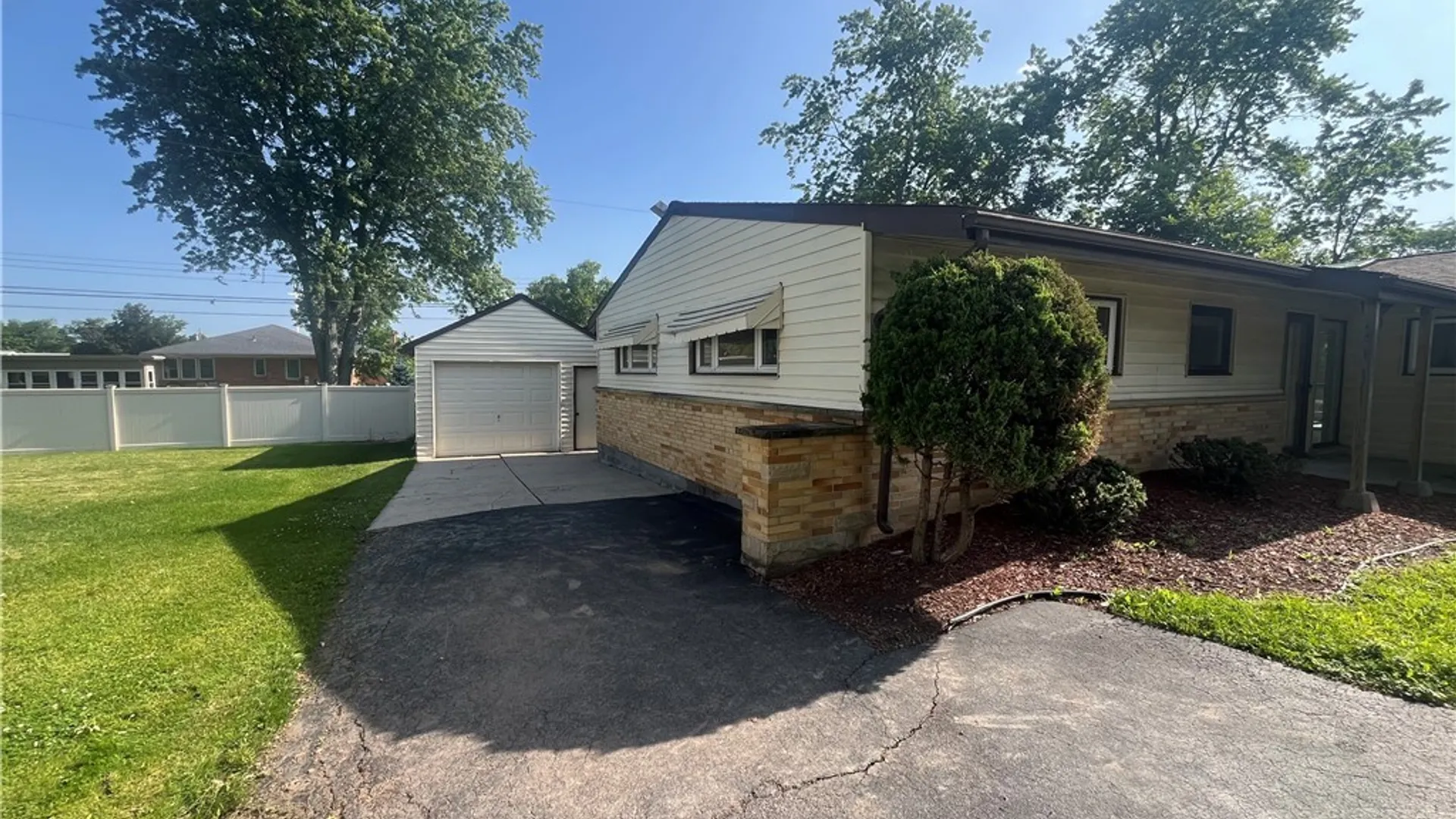 Property at 4524 Sheridan Drive, Amherst, NY 14221 21