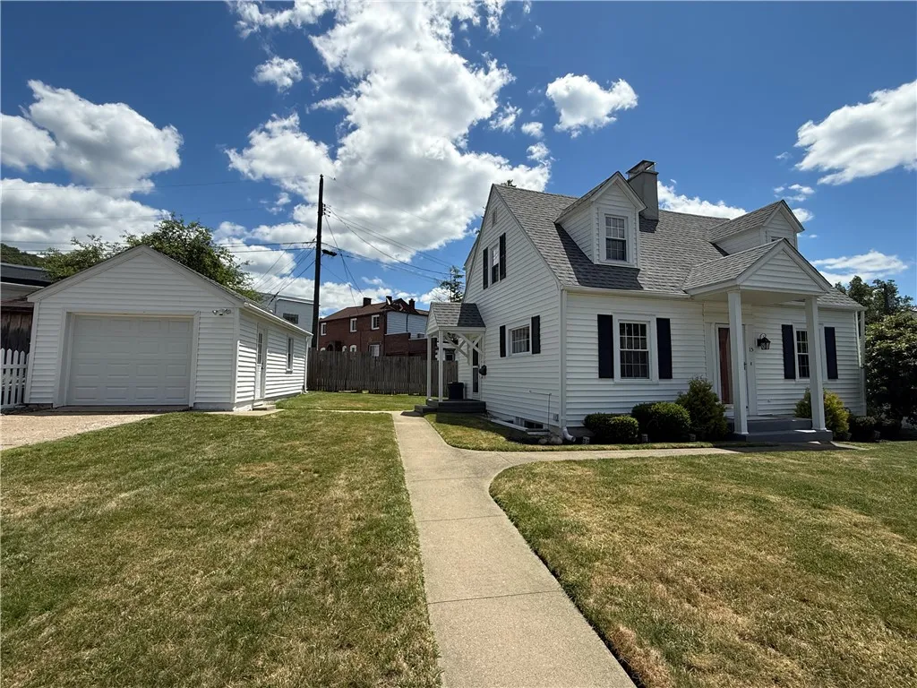 Property at 15 Bon Air Avenue, Bradford City, PA 16701