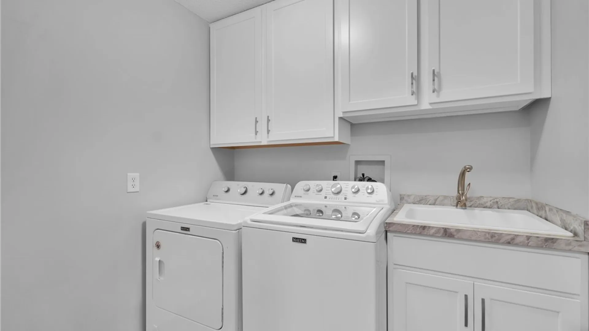 Property at 8892 Michael Douglas Dr, Clarence, NY 14032 19