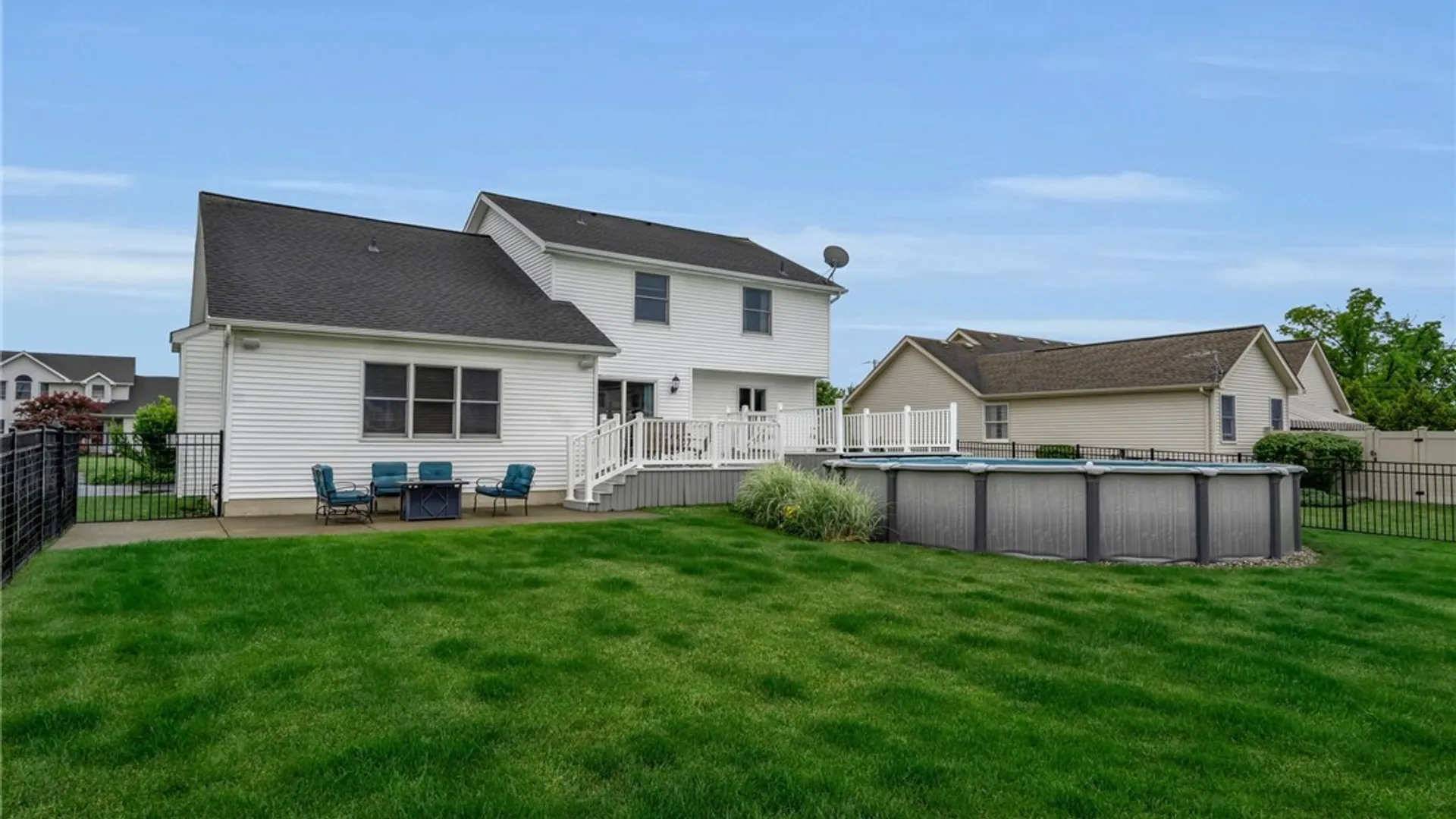 Property at 8892 Michael Douglas Dr, Clarence, NY 14032 40