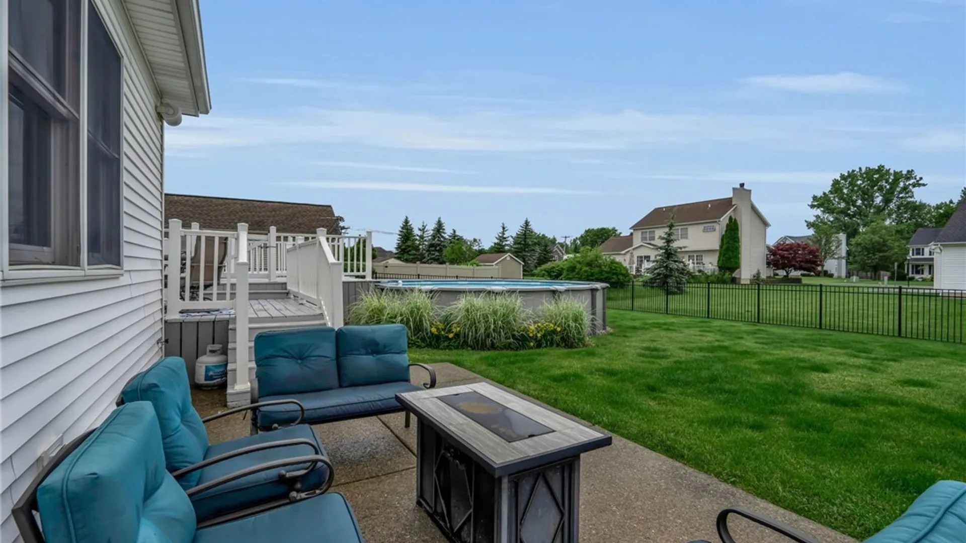 Property at 8892 Michael Douglas Dr, Clarence, NY 14032 39