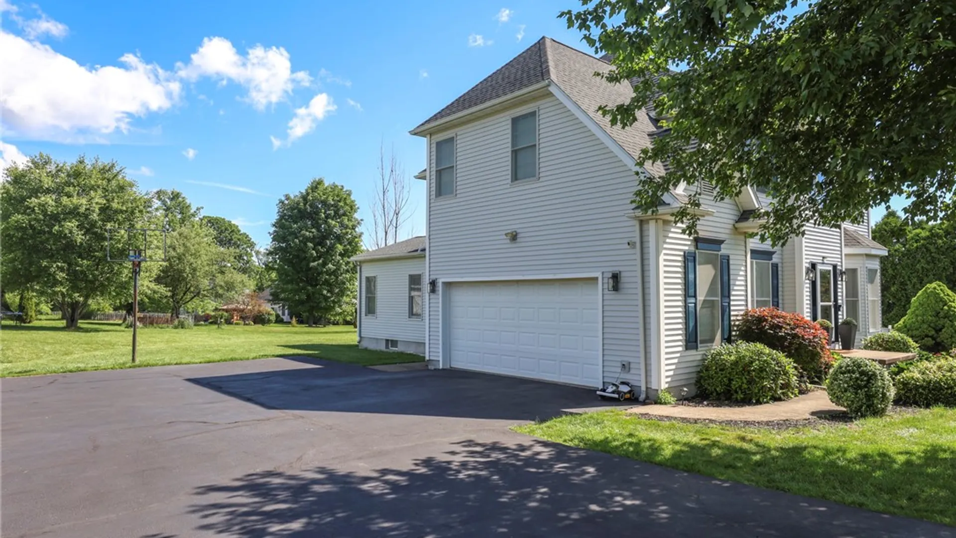Property at 3 Turnberry Drive, Horseheads, NY 14845 46