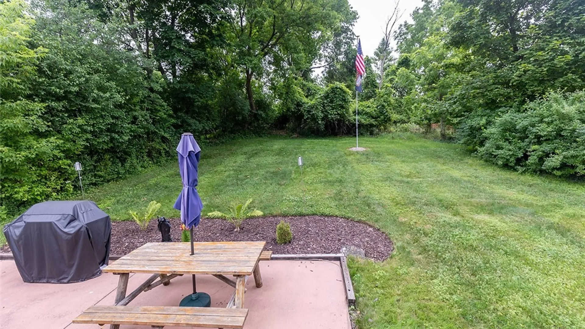 Property at 211 Knapp Road, Geddes, NY 13219 28