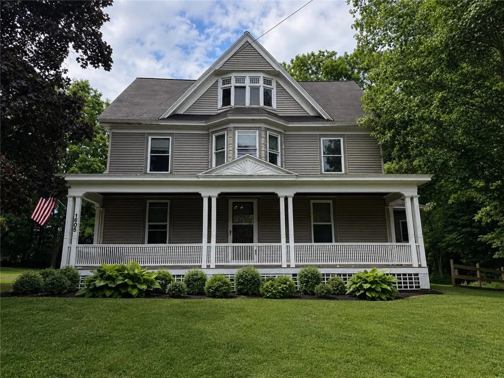 Property at 1605 Lehigh Station Road, Henrietta, NY 14467