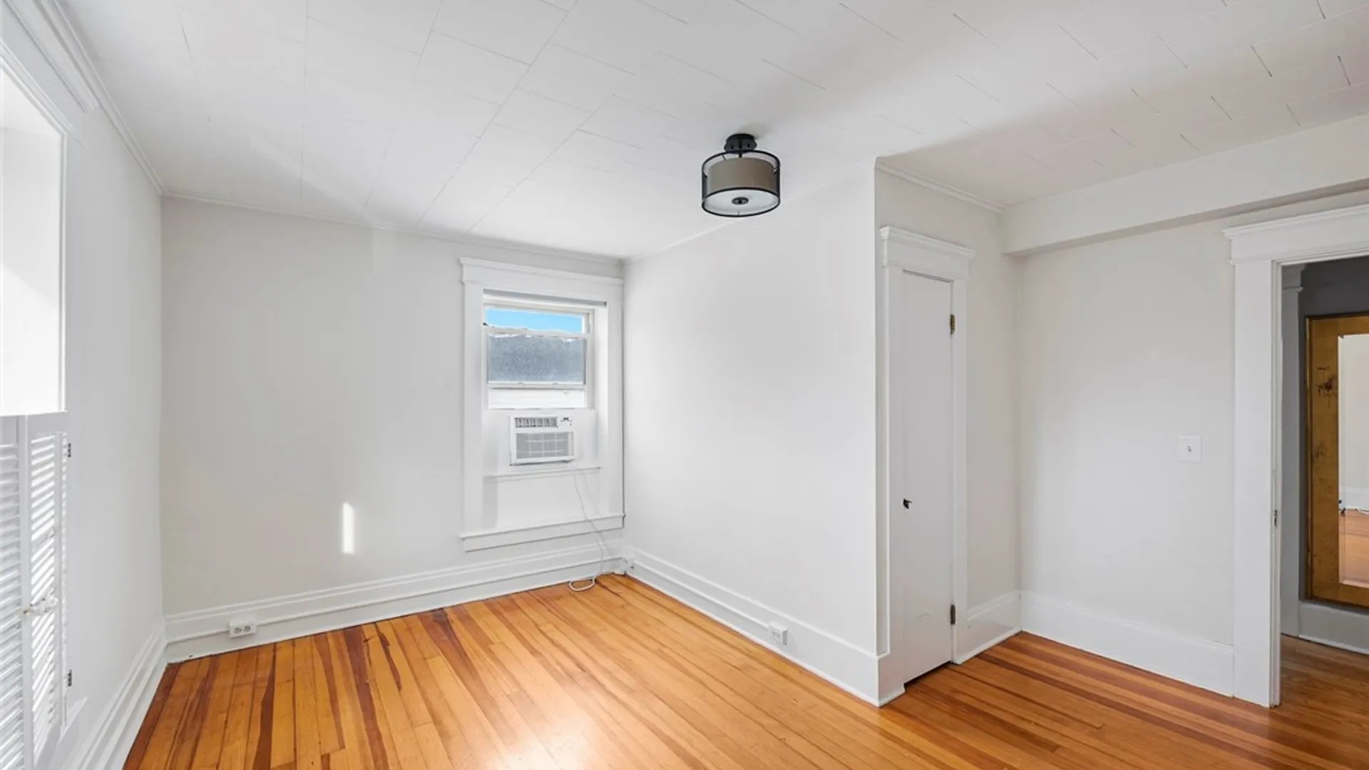 Property at 22 Jordan Street, Skaneateles, NY 13152 15