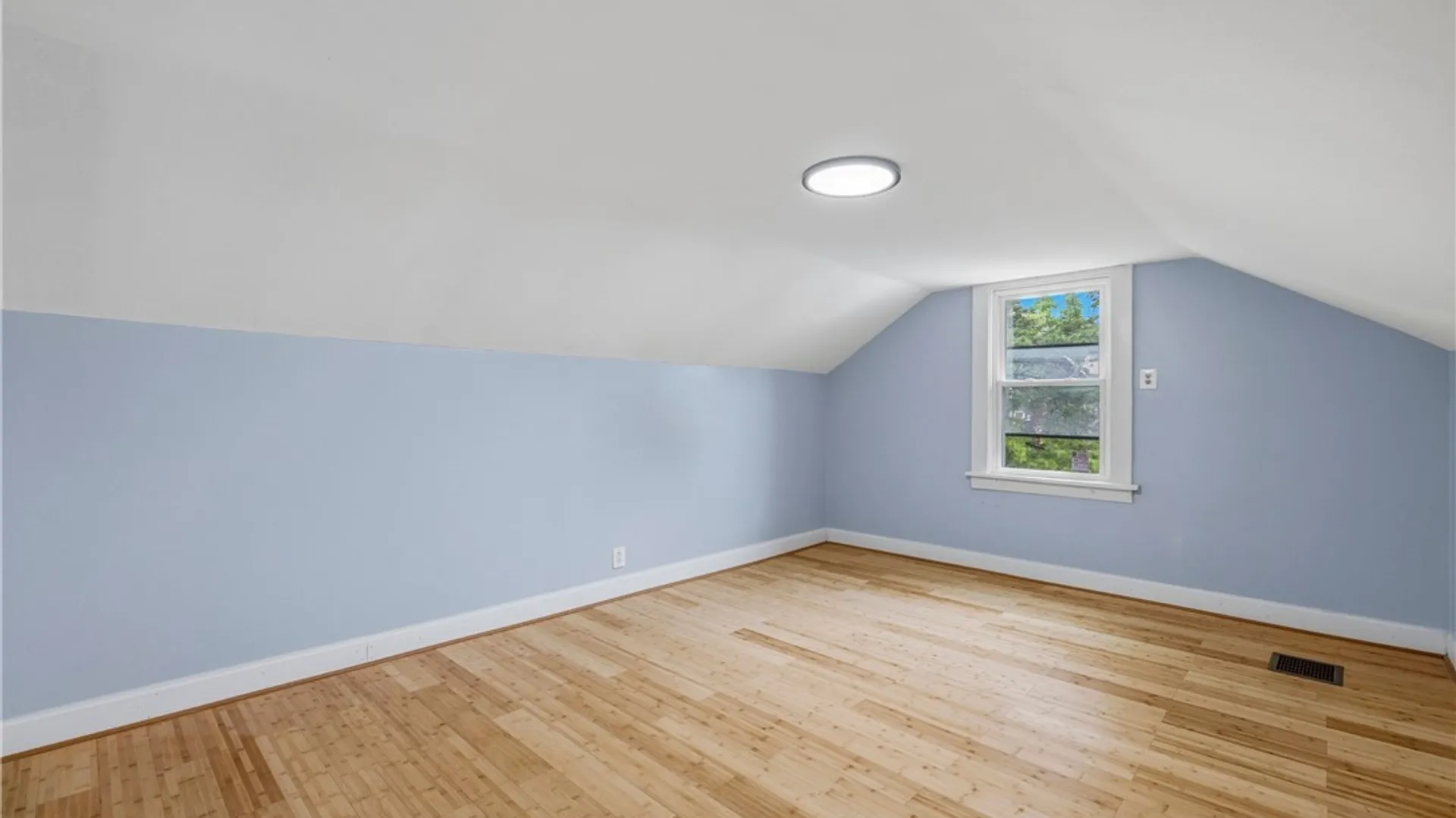 Property at 461 Stockbridge Avenue, Buffalo, NY 14215 22