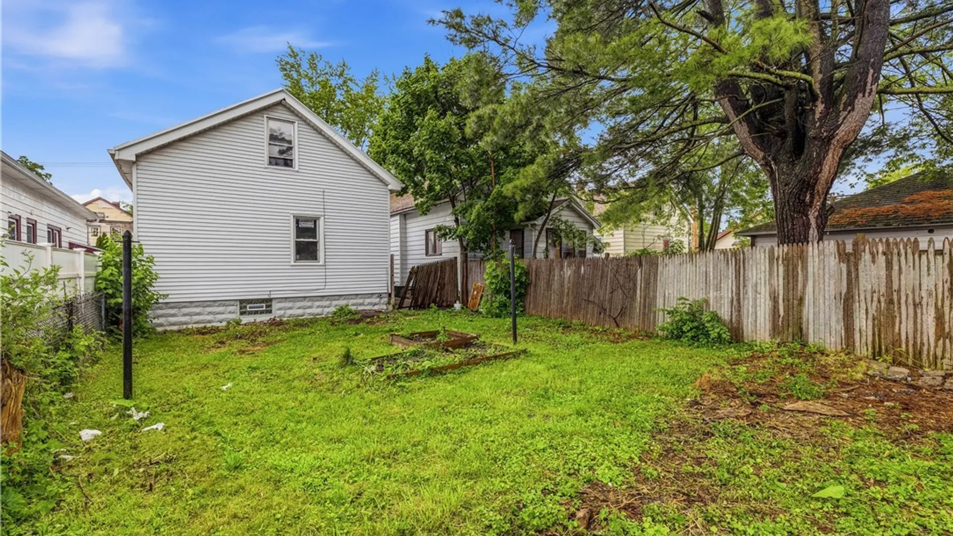 Property at 461 Stockbridge Avenue, Buffalo, NY 14215 27